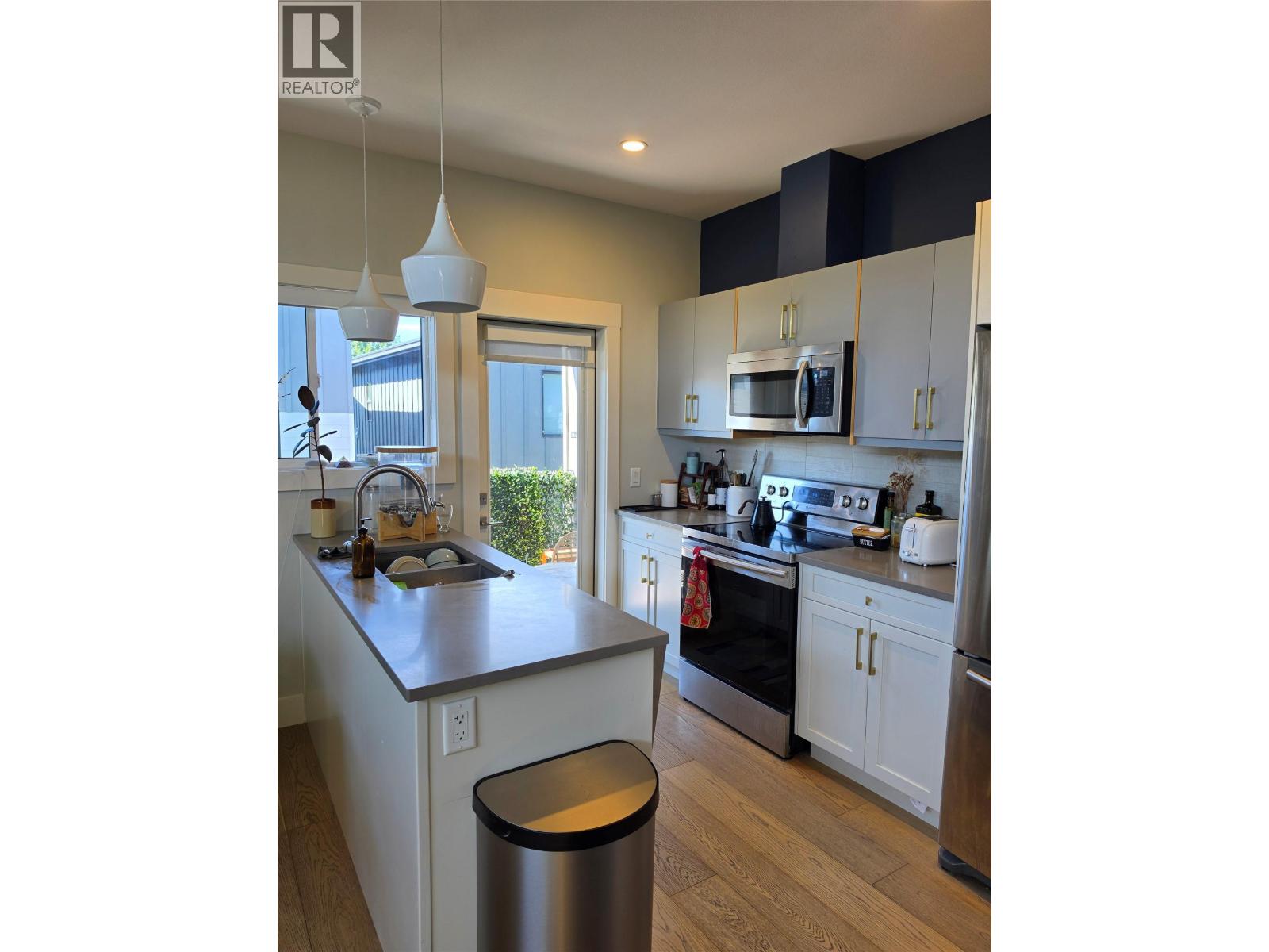726 Coopland Crescent Unit# 2