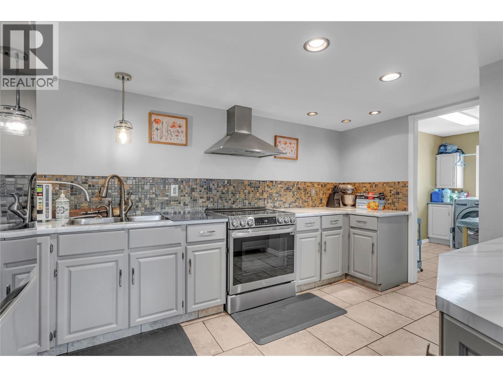 1675 Thayer Court Unit# 1