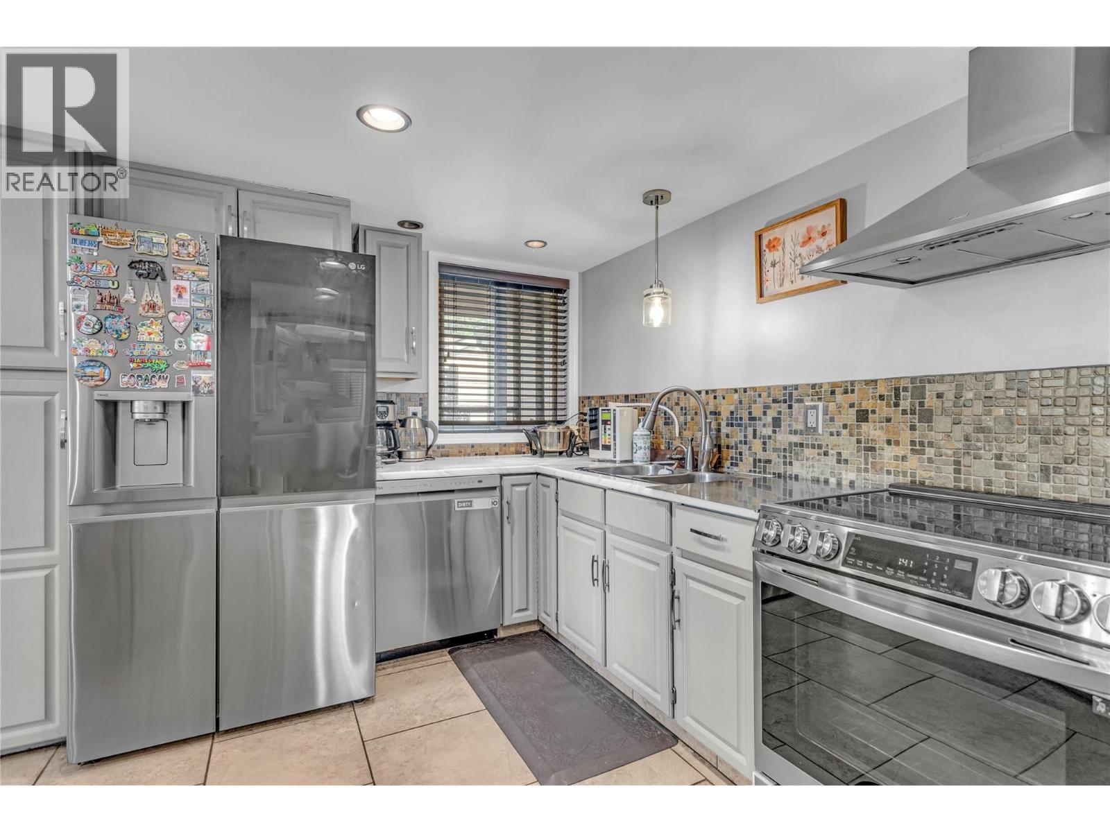 1675 Thayer Court Unit# 1