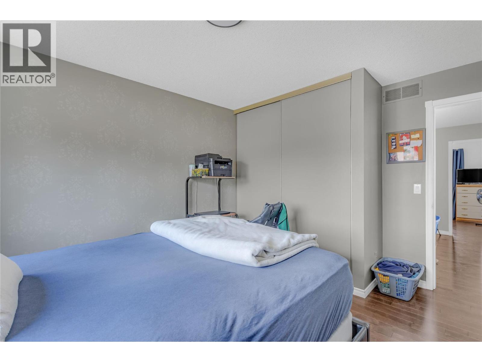 1675 Thayer Court Unit# 1