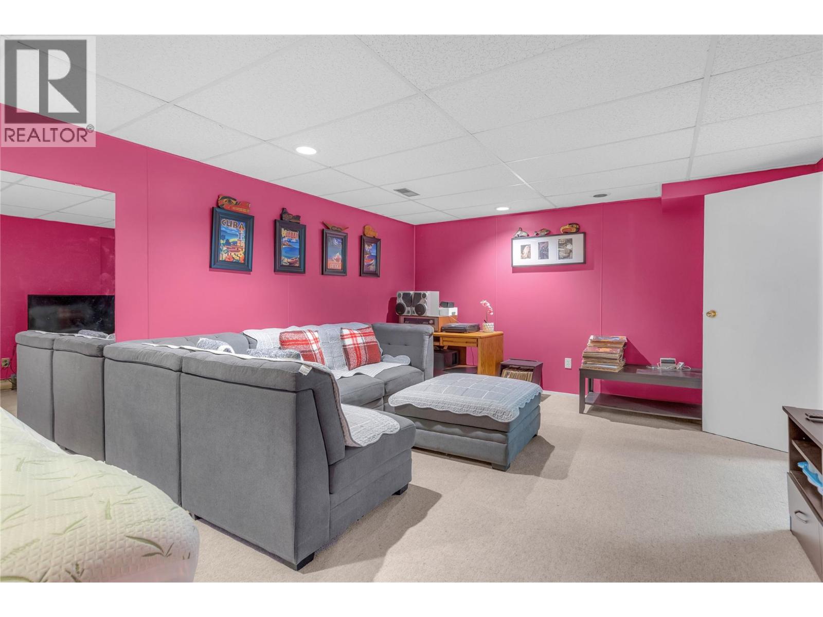 1675 Thayer Court Unit# 1