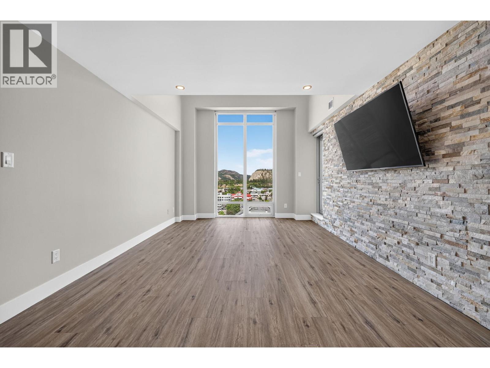 2040 Springfield Road Unit# 1407