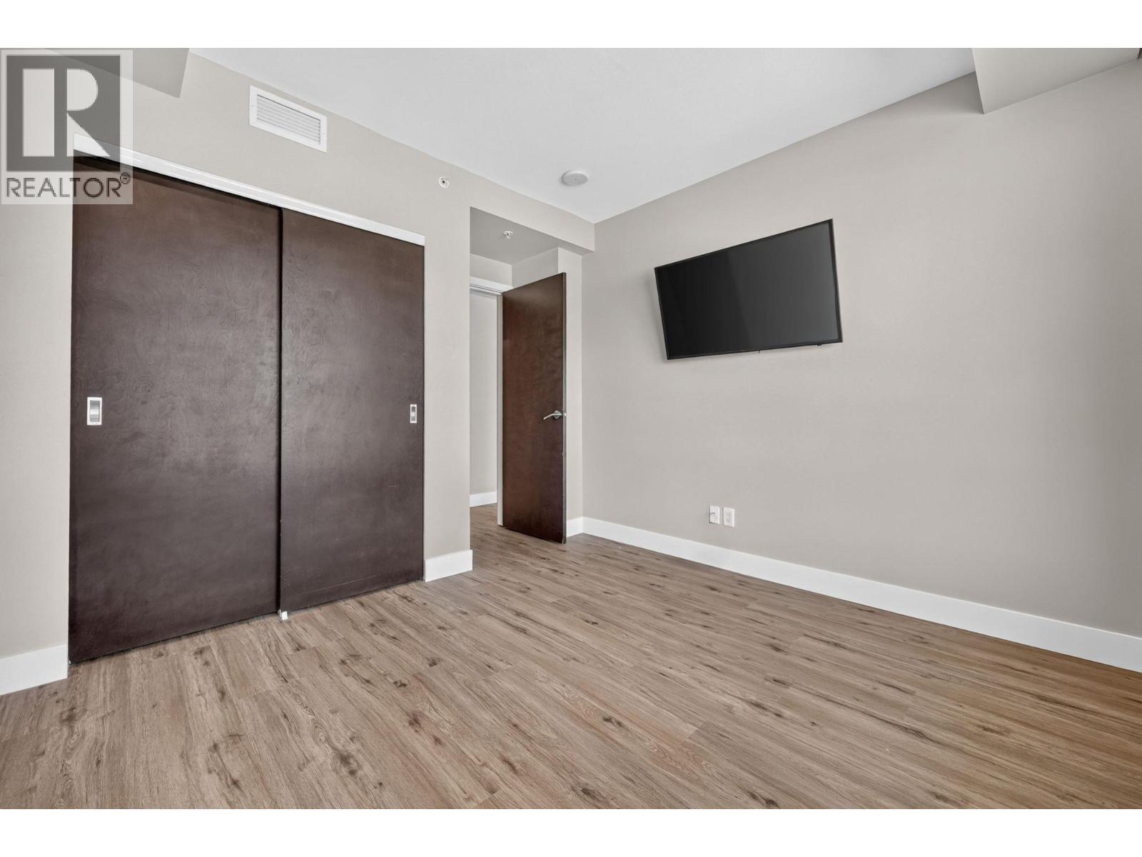 2040 Springfield Road Unit# 1407