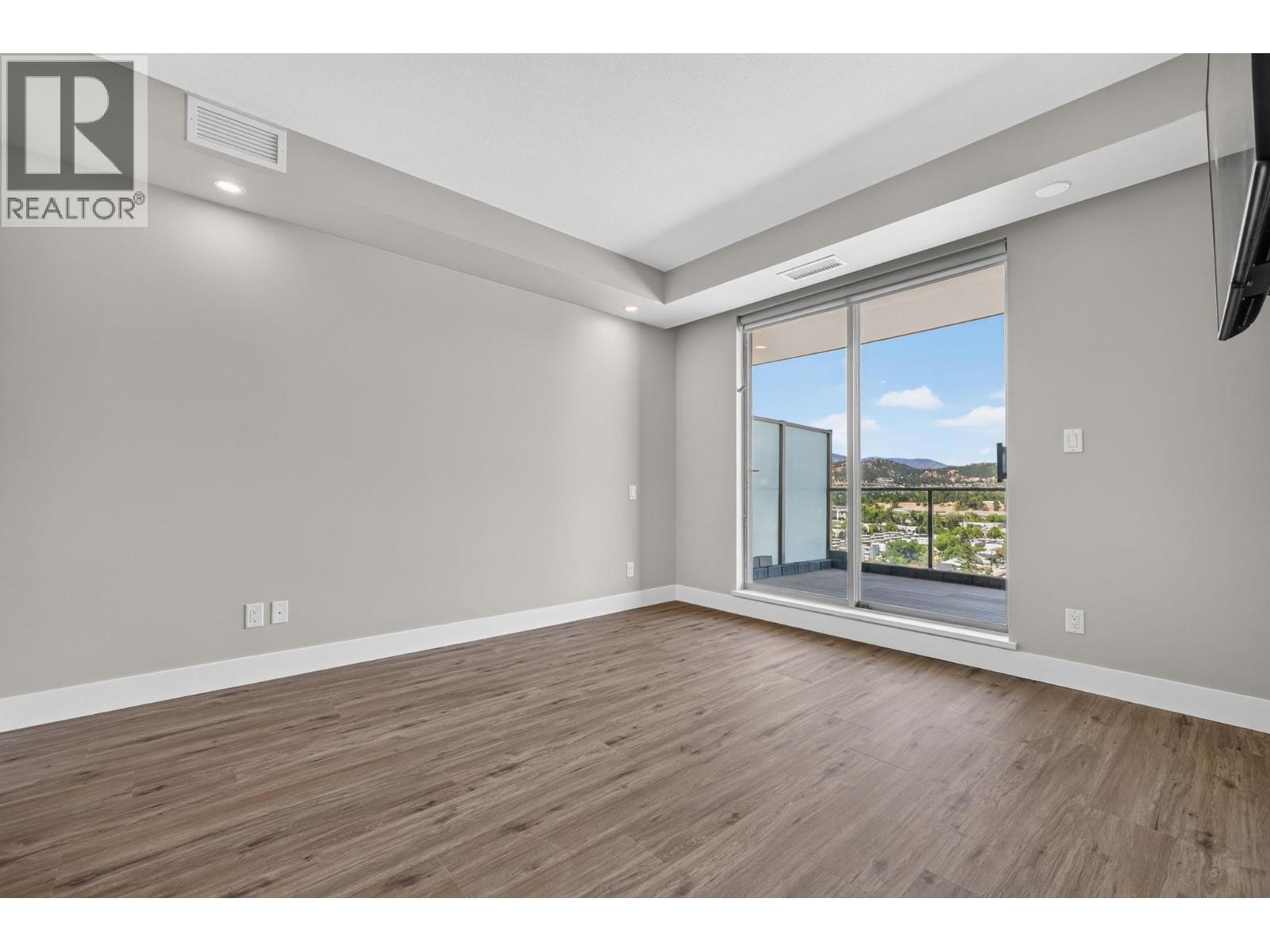 2040 Springfield Road Unit# 1407