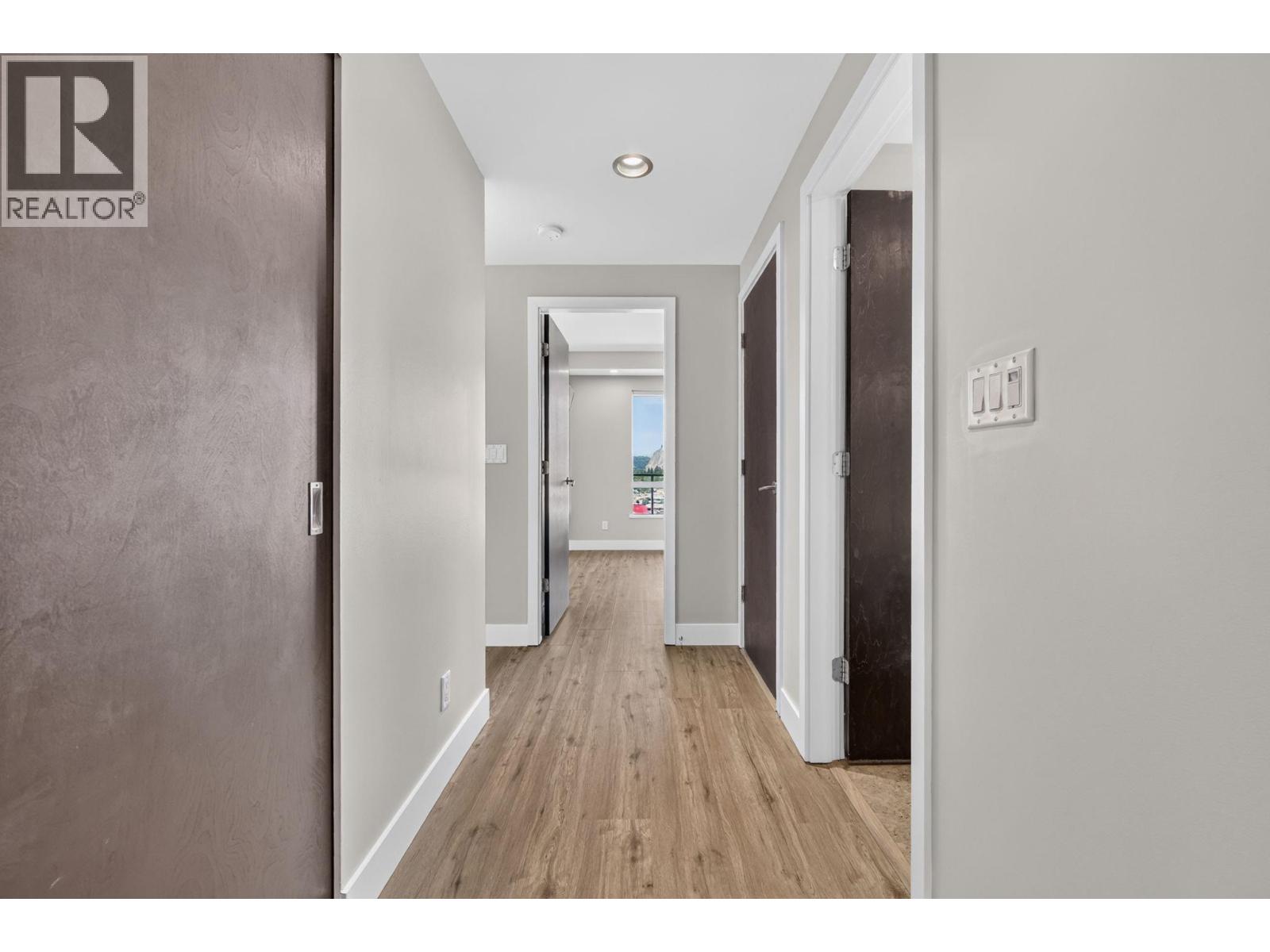2040 Springfield Road Unit# 1407