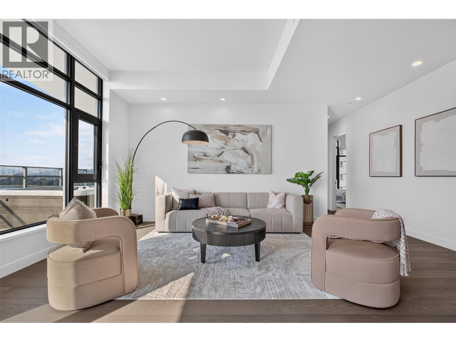 3800 Capozzi Road Unit# PH2