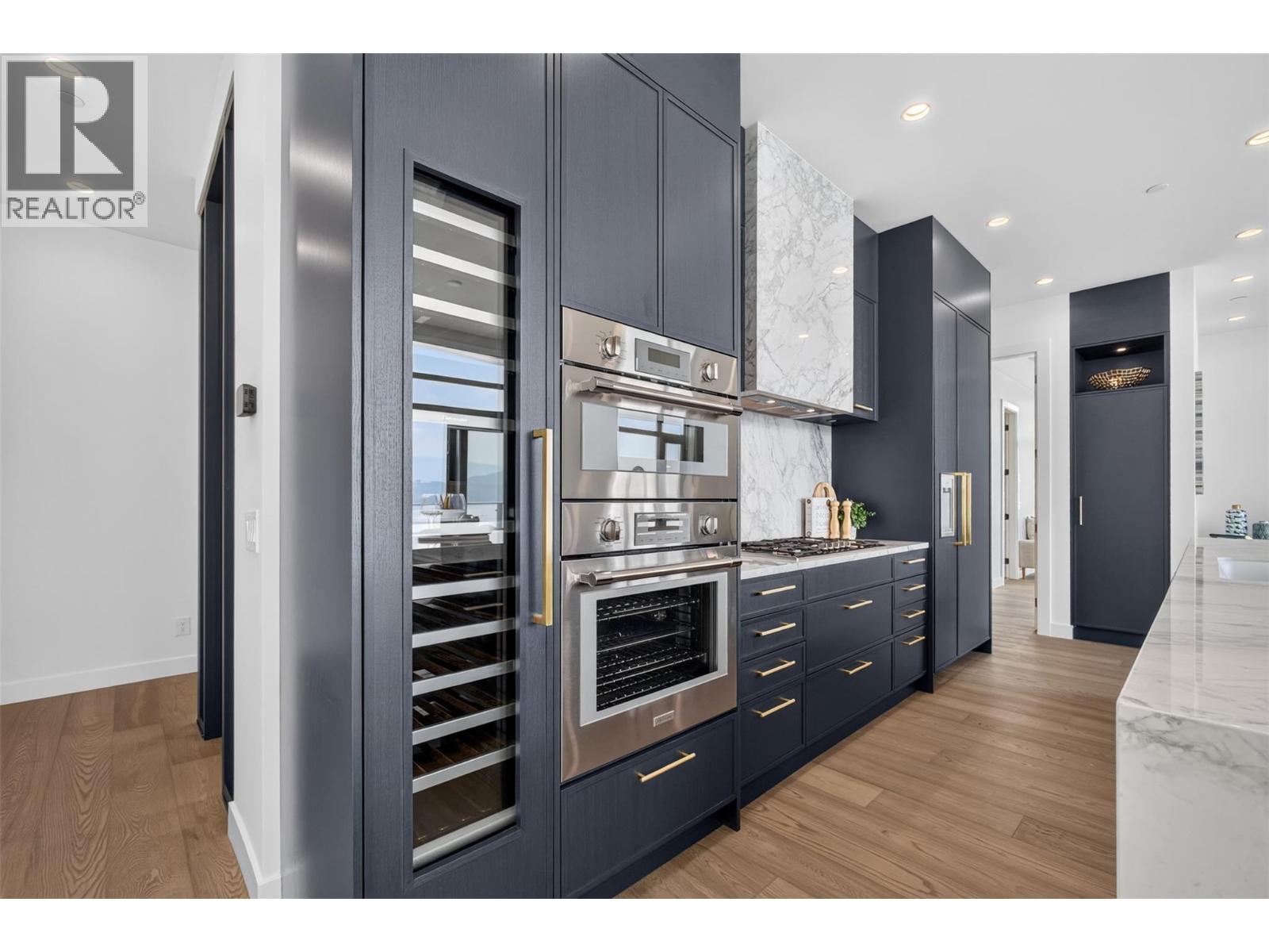 3800 Capozzi Road Unit# PH2