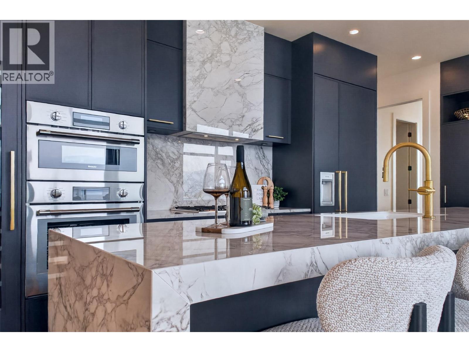 3800 Capozzi Road Unit# PH2