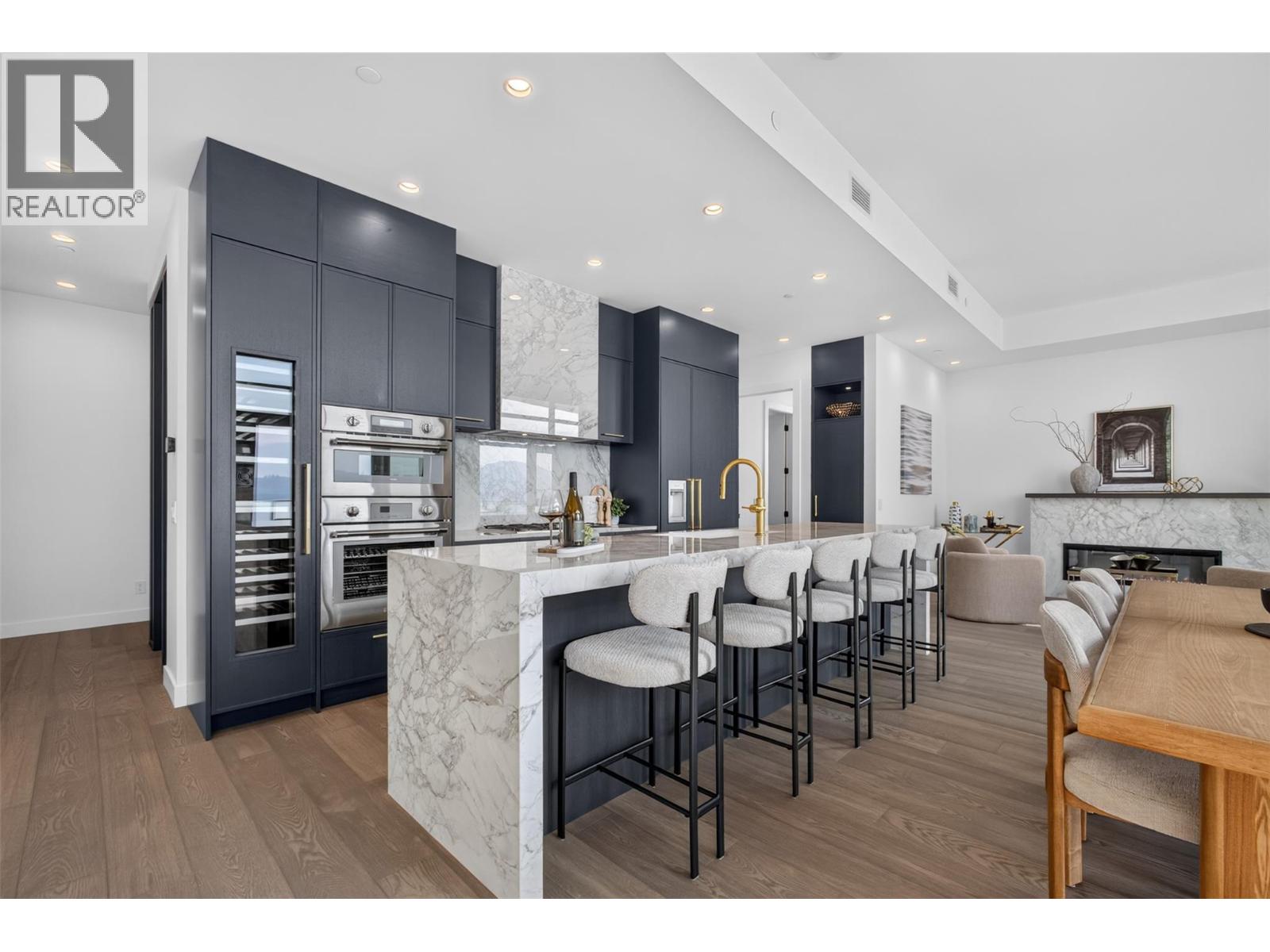 3800 Capozzi Road Unit# PH2