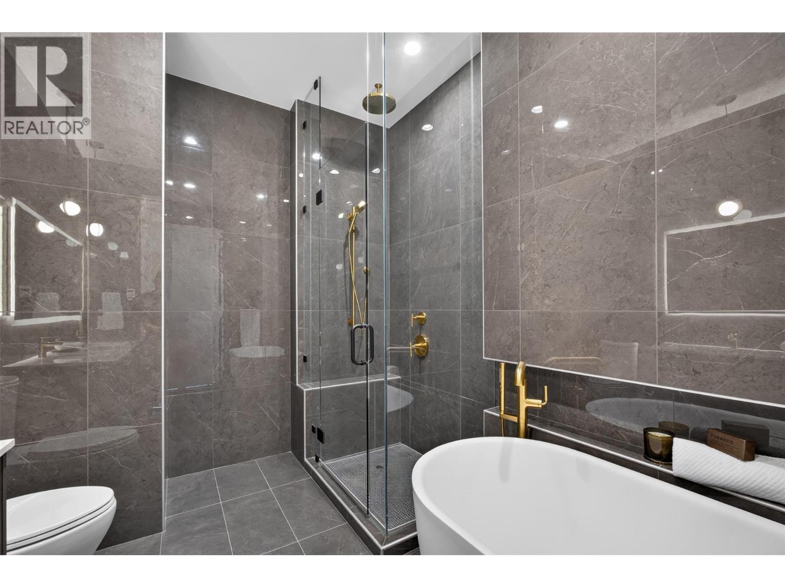 3800 Capozzi Road Unit# PH2