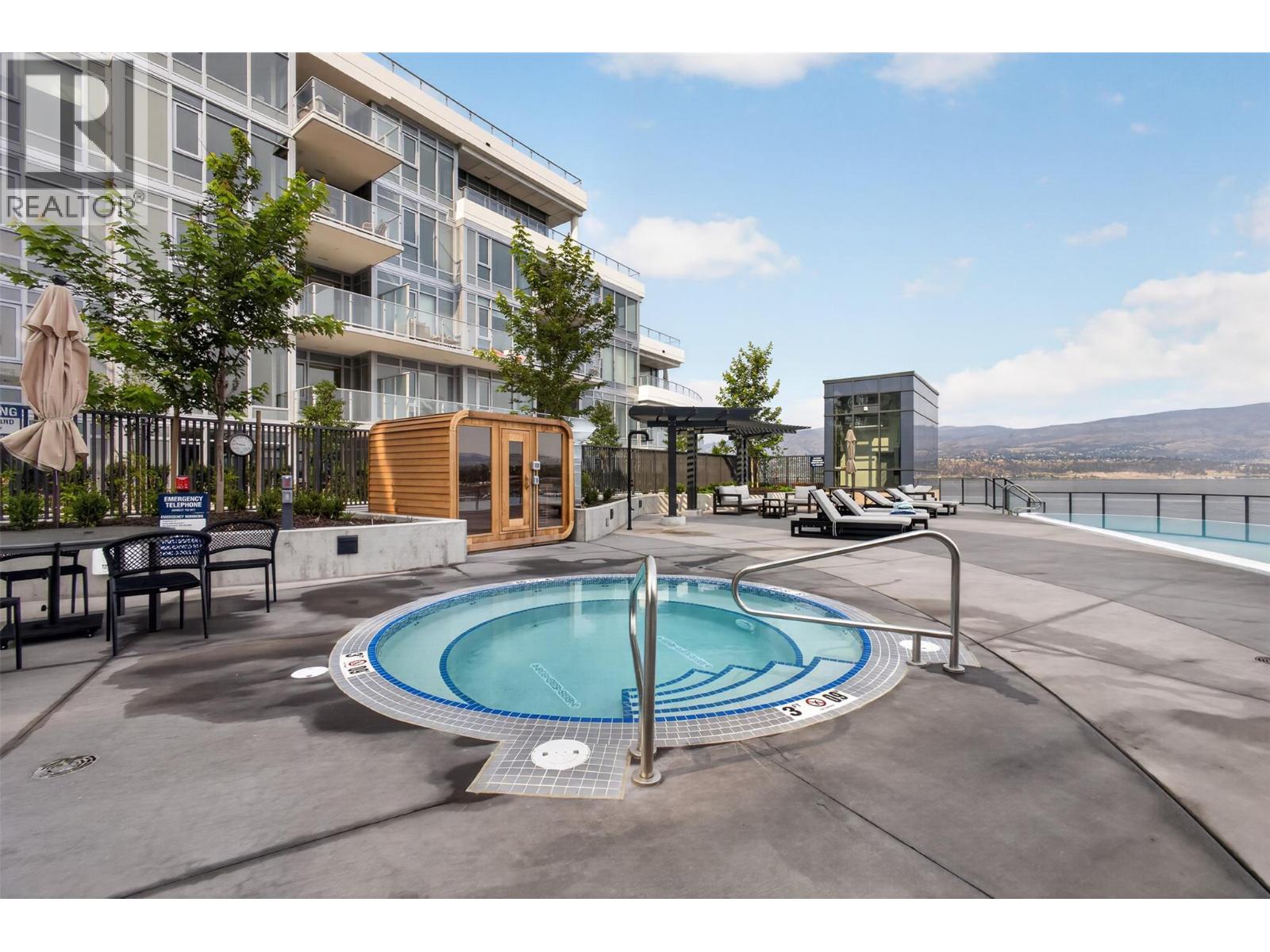 3800 Capozzi Road Unit# PH2