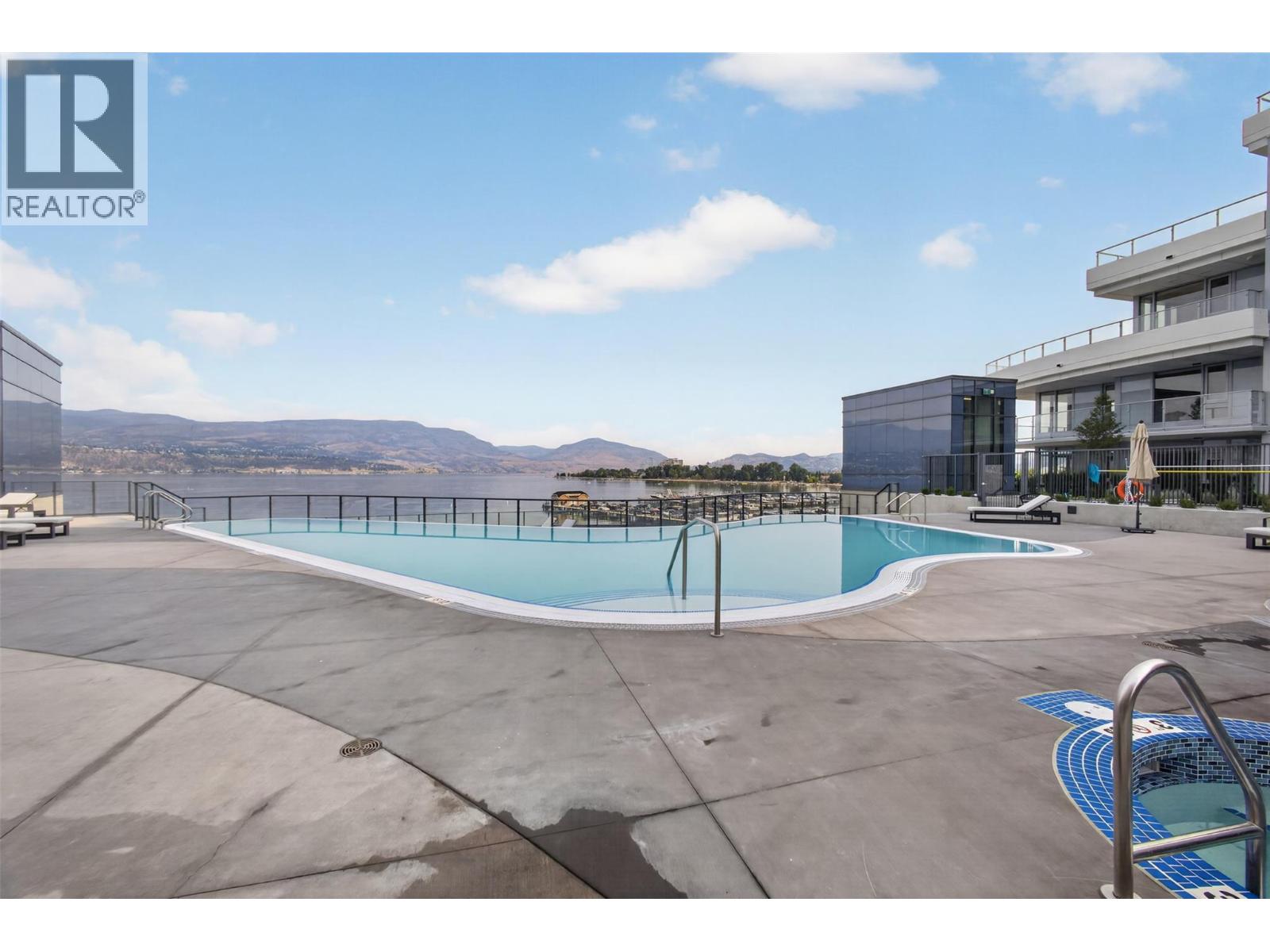 3800 Capozzi Road Unit# PH2