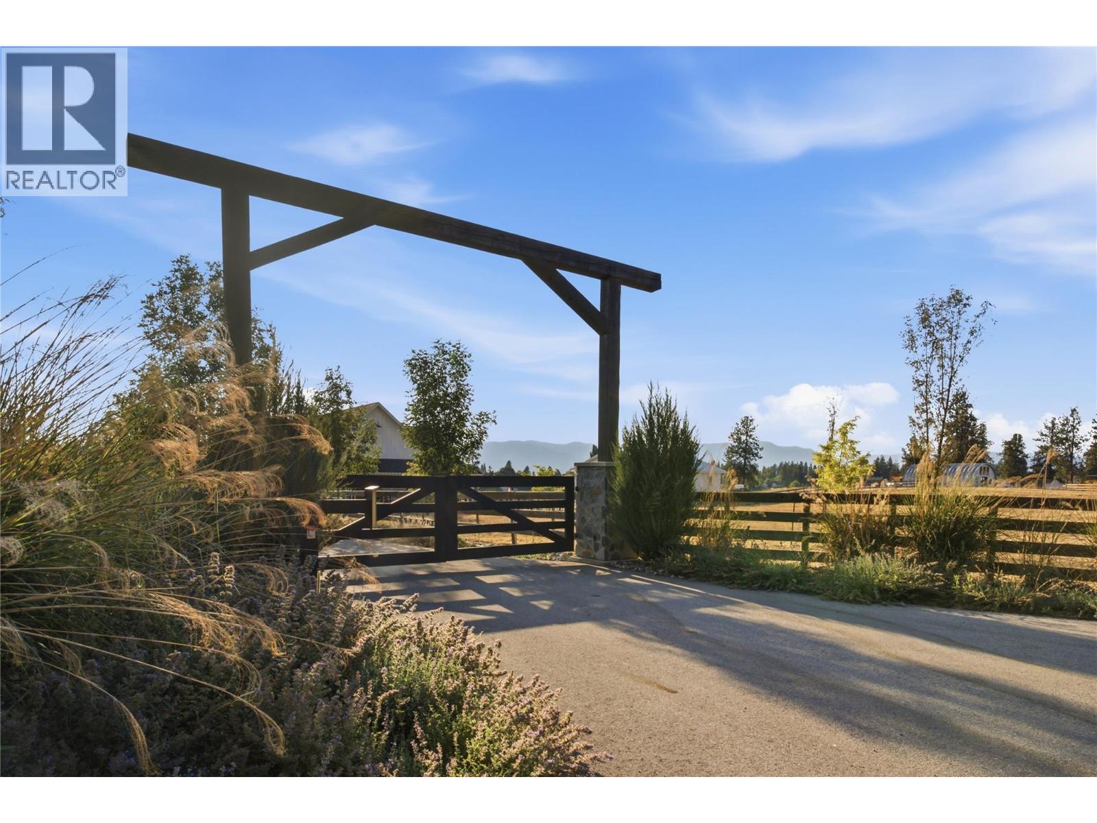 4588 Sallows Road