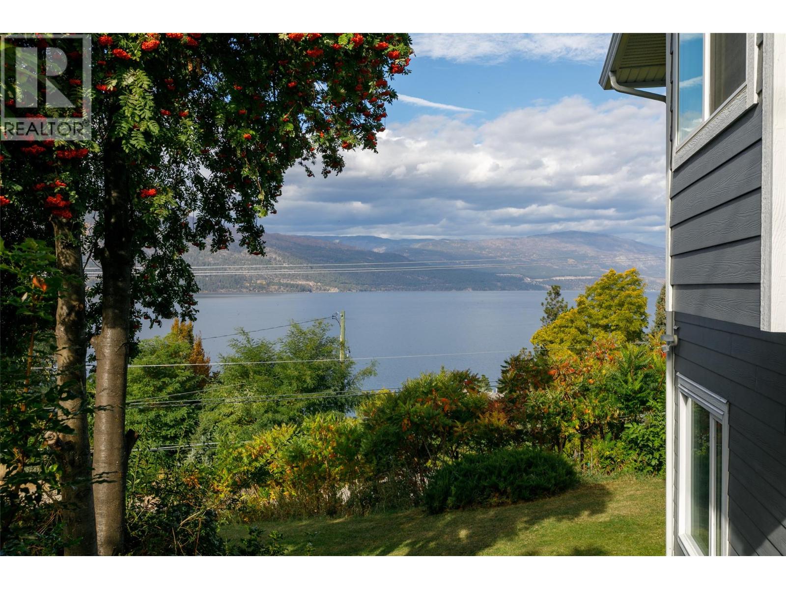11935 Okanagan Centre Road W
