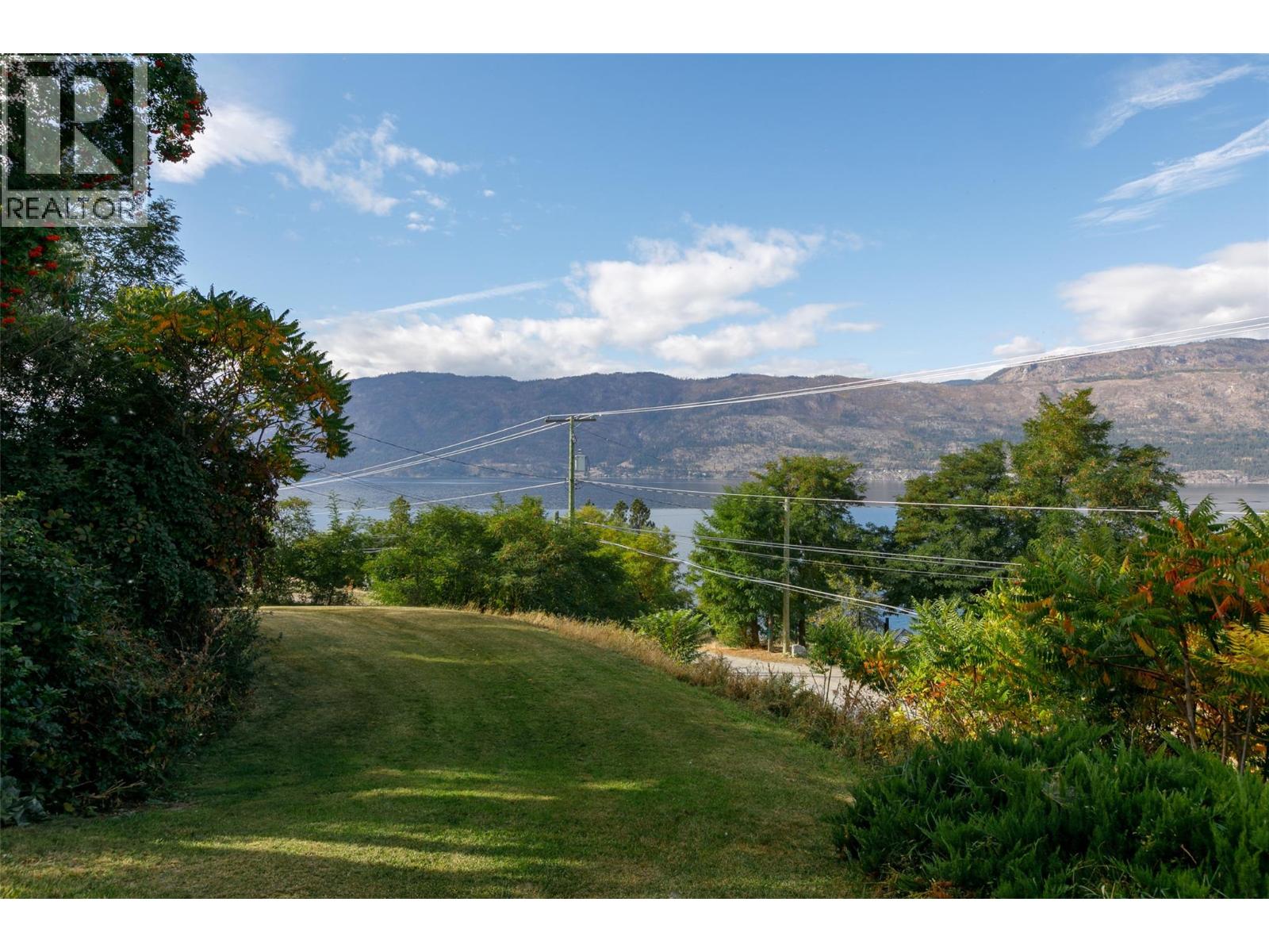 11935 Okanagan Centre Road W