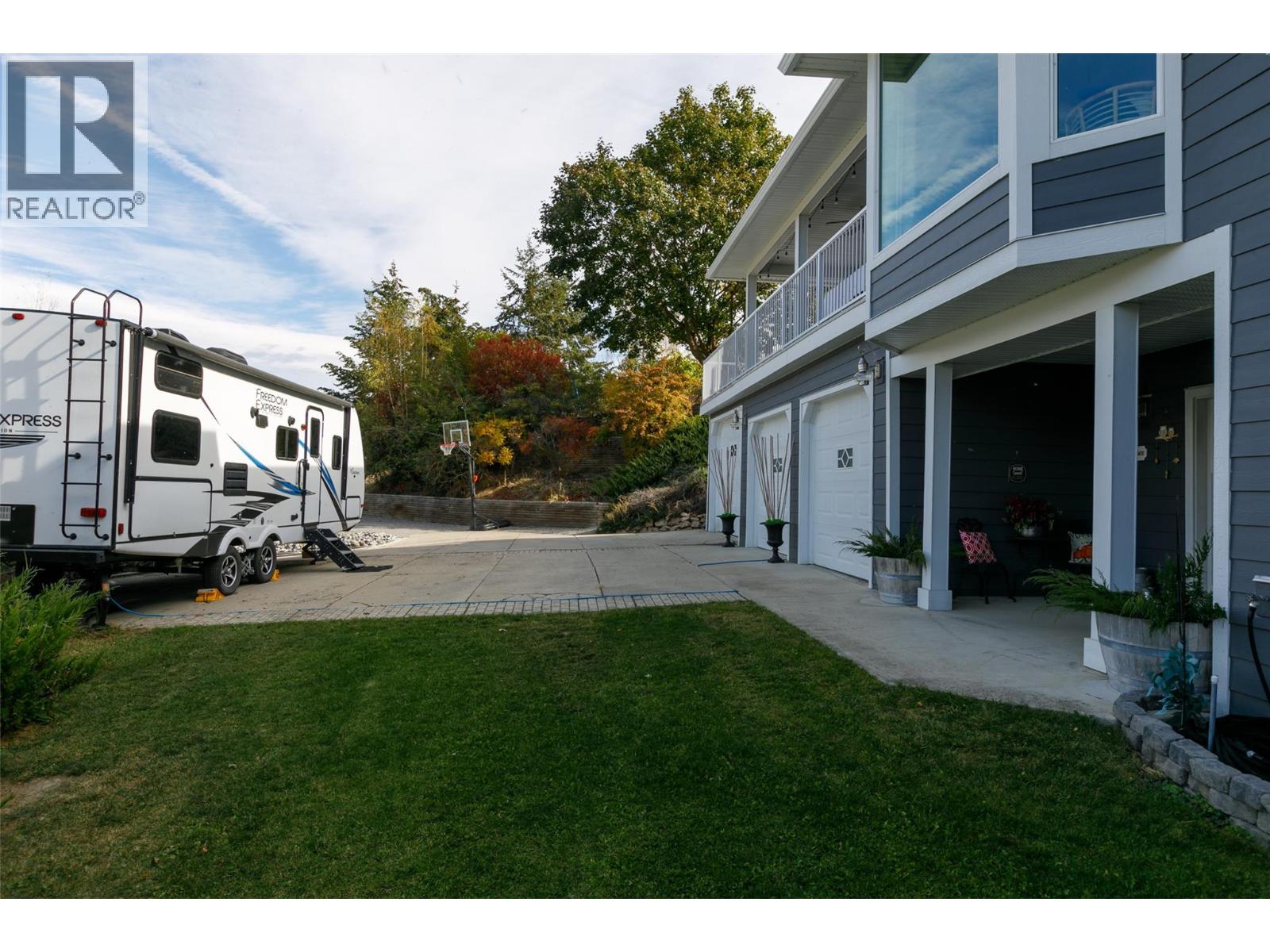 11935 Okanagan Centre Road W