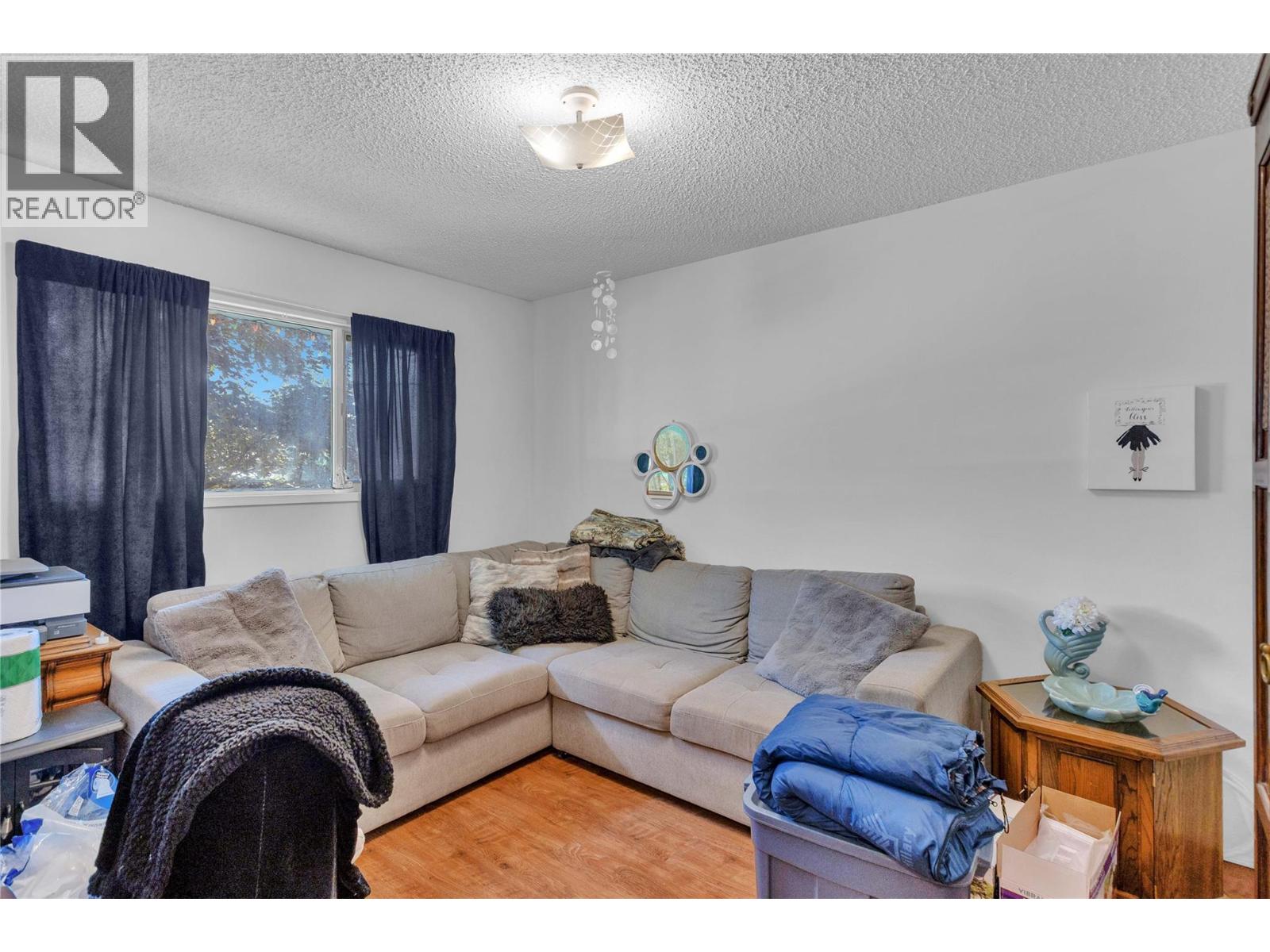 3259 St Amand Road