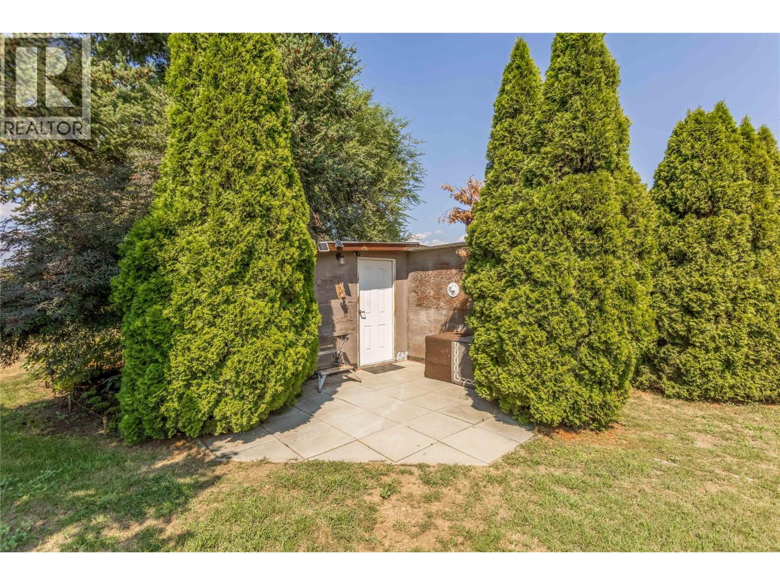 3259 St Amand Road