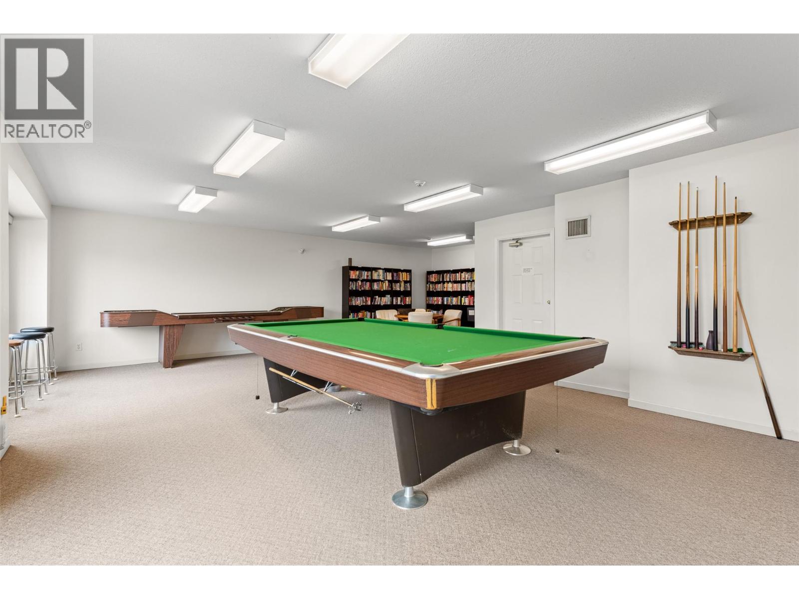 945 Lawrence Avenue Unit# 103