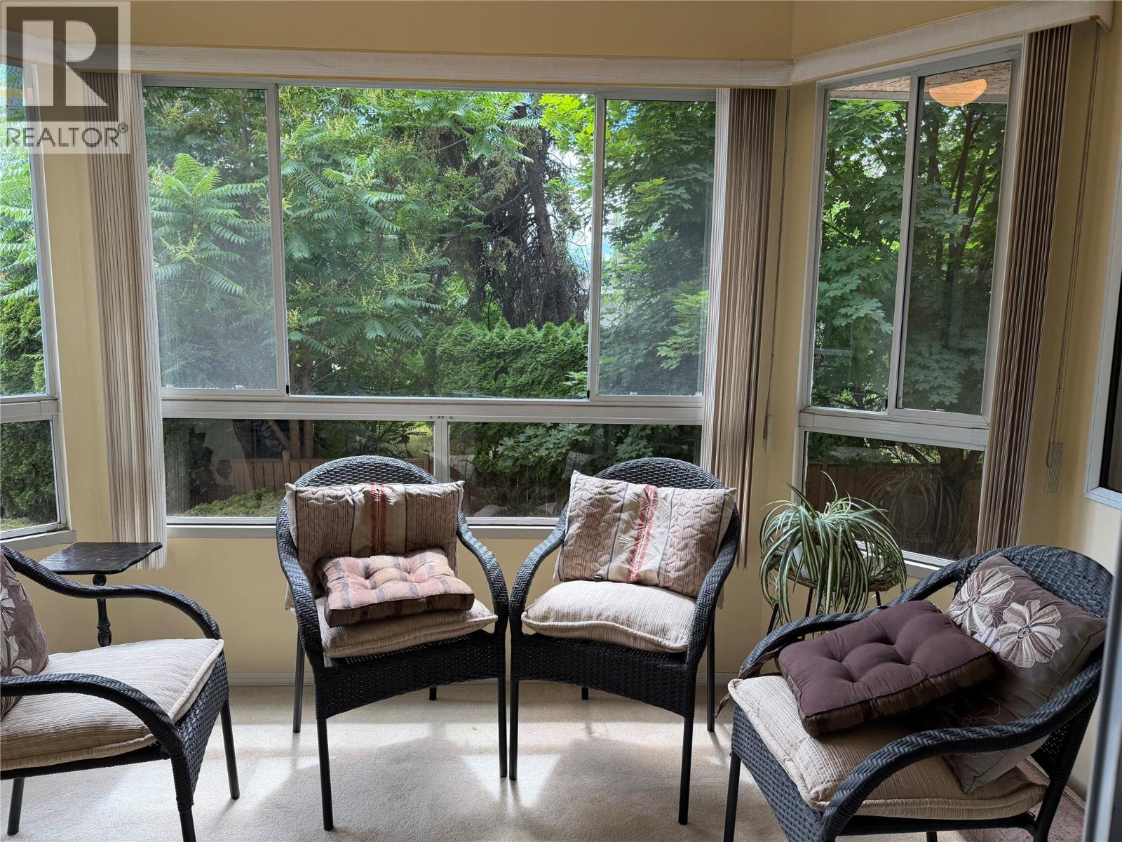 945 Lawrence Avenue Unit# 103