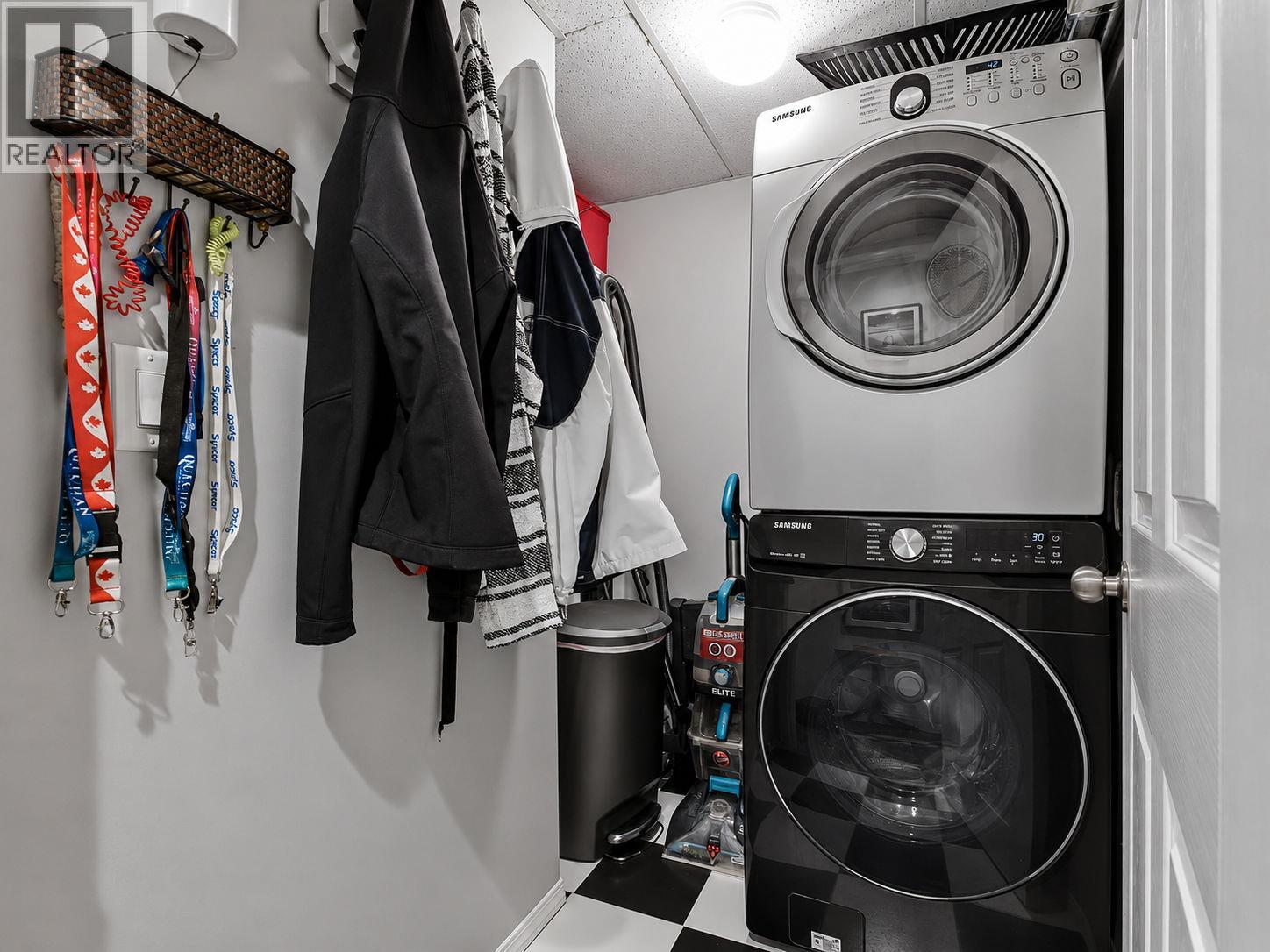1088 Sunset Drive Unit# 242
