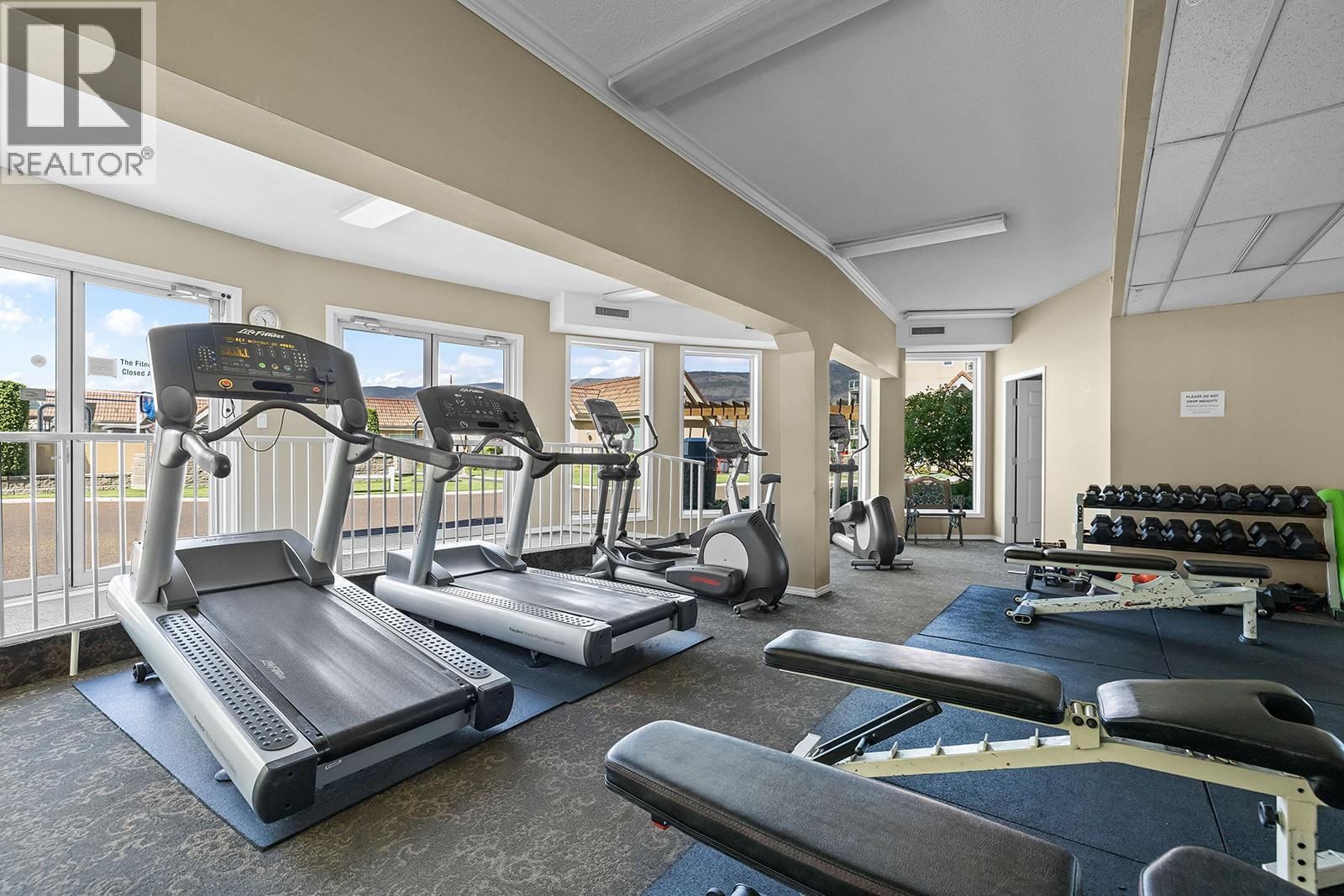 1088 Sunset Drive Unit# 242