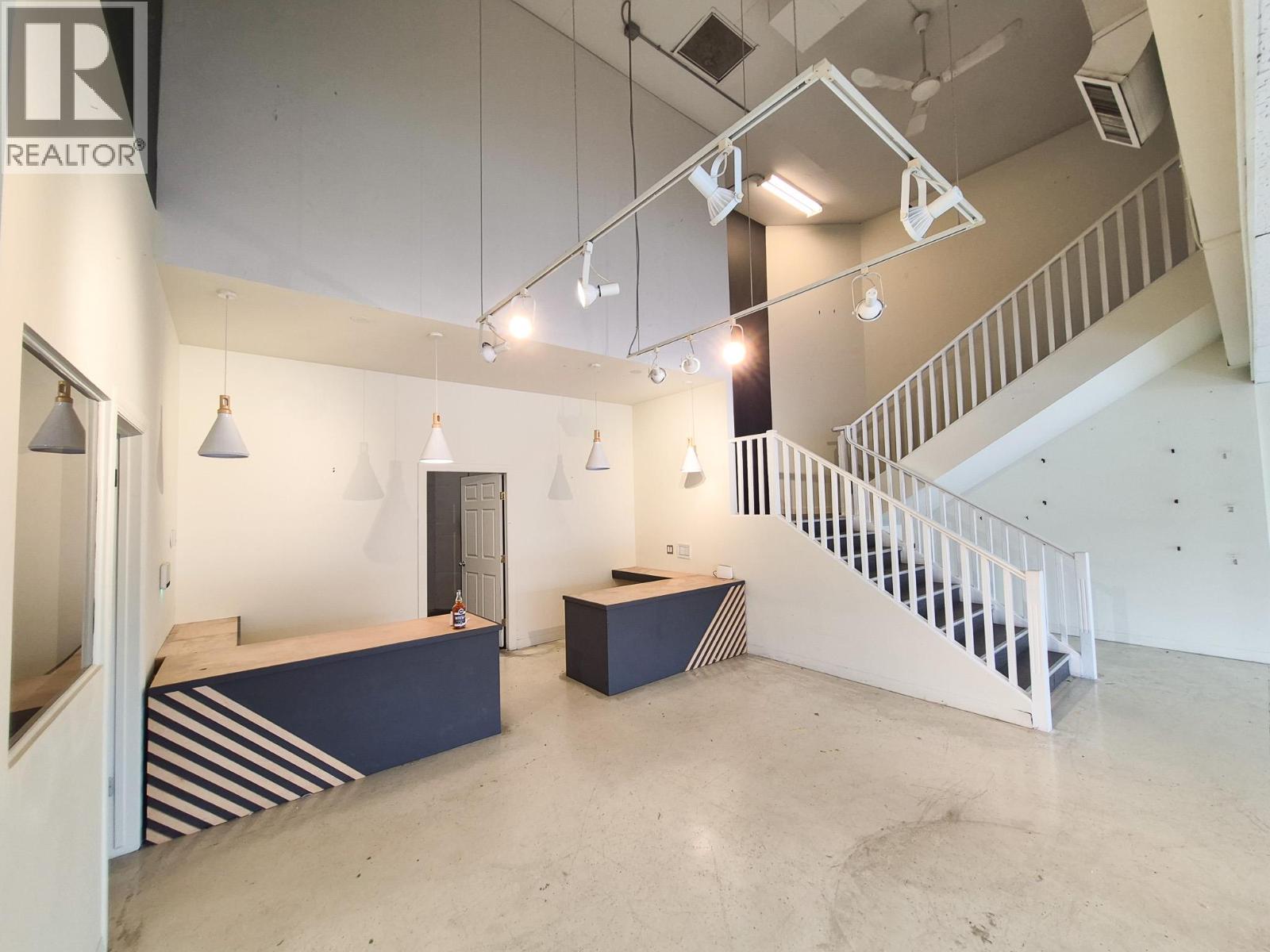 310 Banks Road Unit# 4