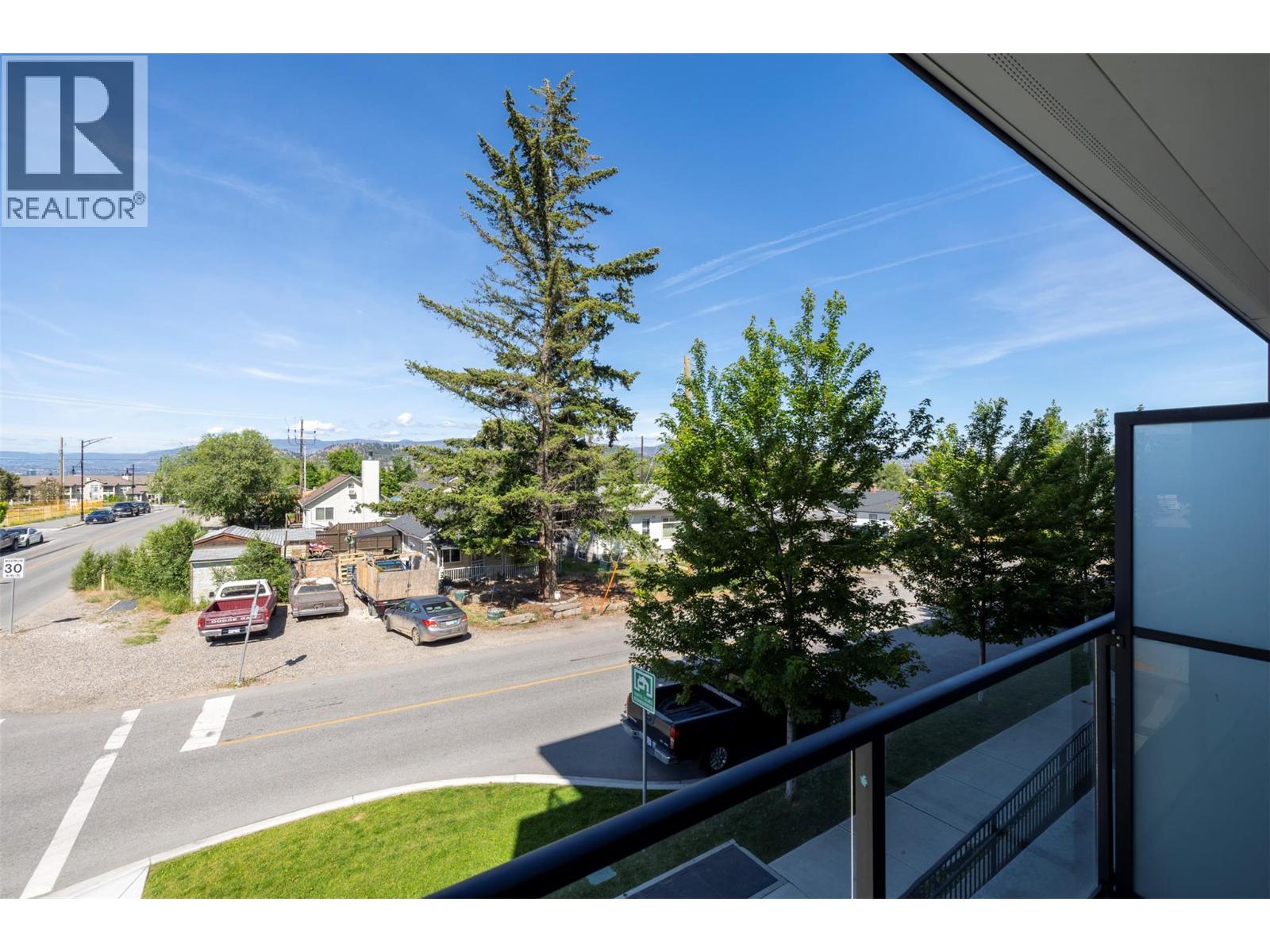 345 dougall Road N Unit# 201