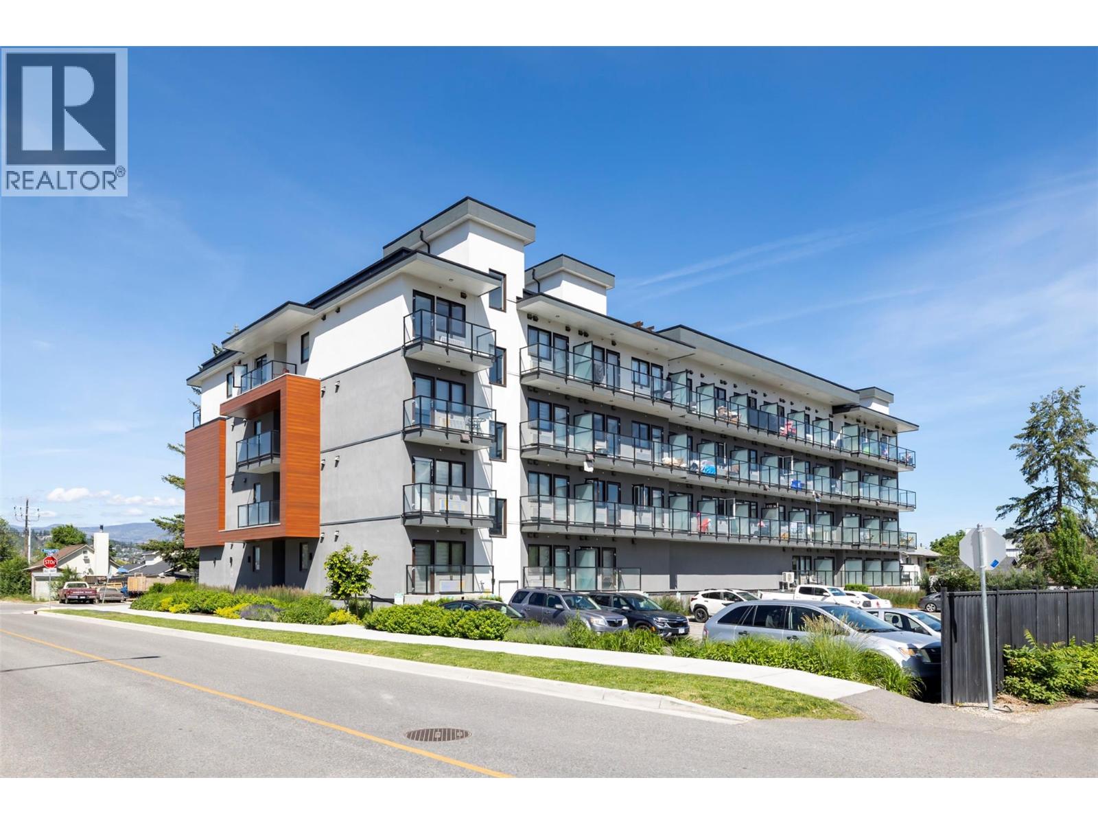 345 dougall Road N Unit# 201