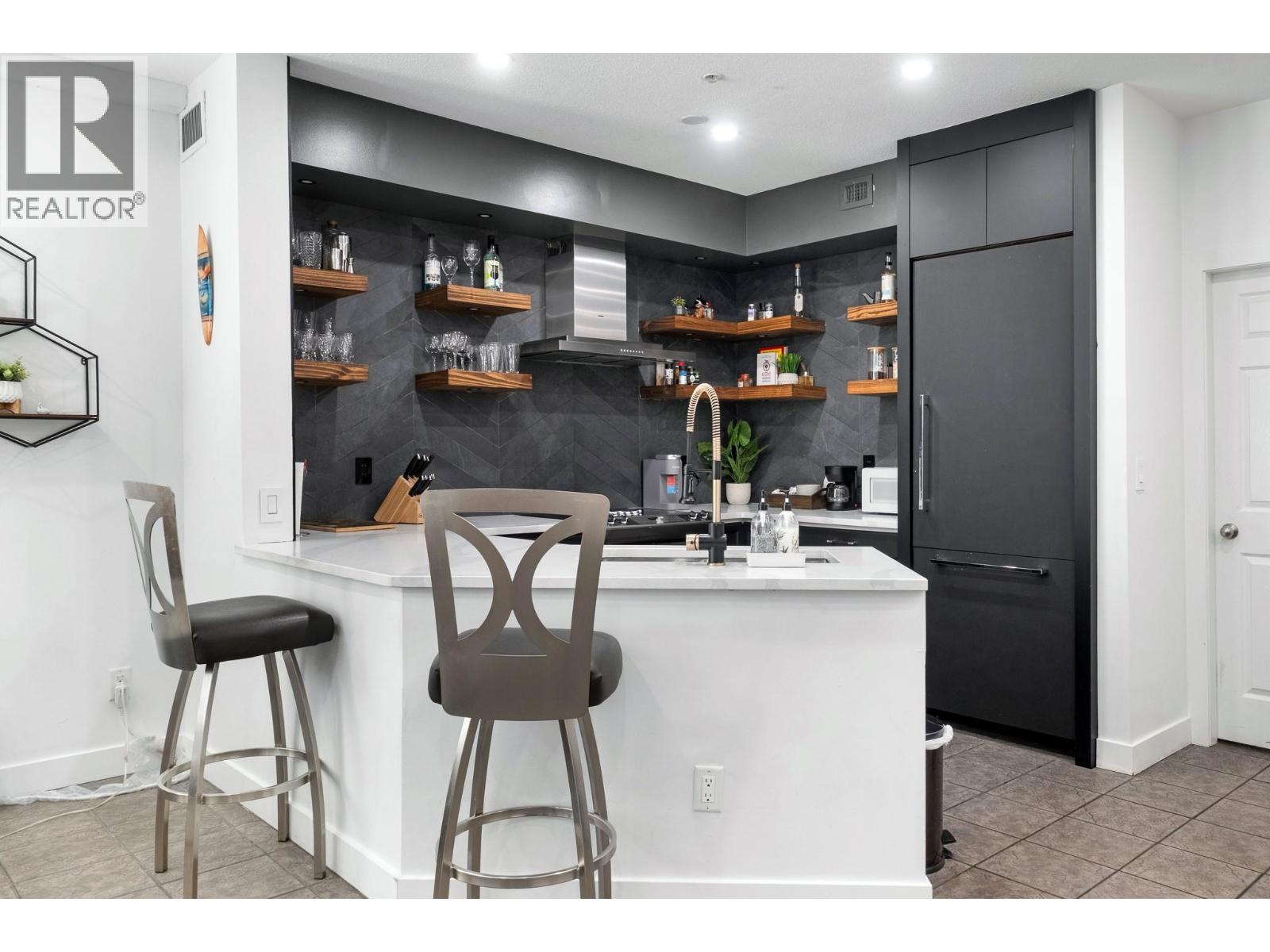 1088 Sunset Drive Unit# 352