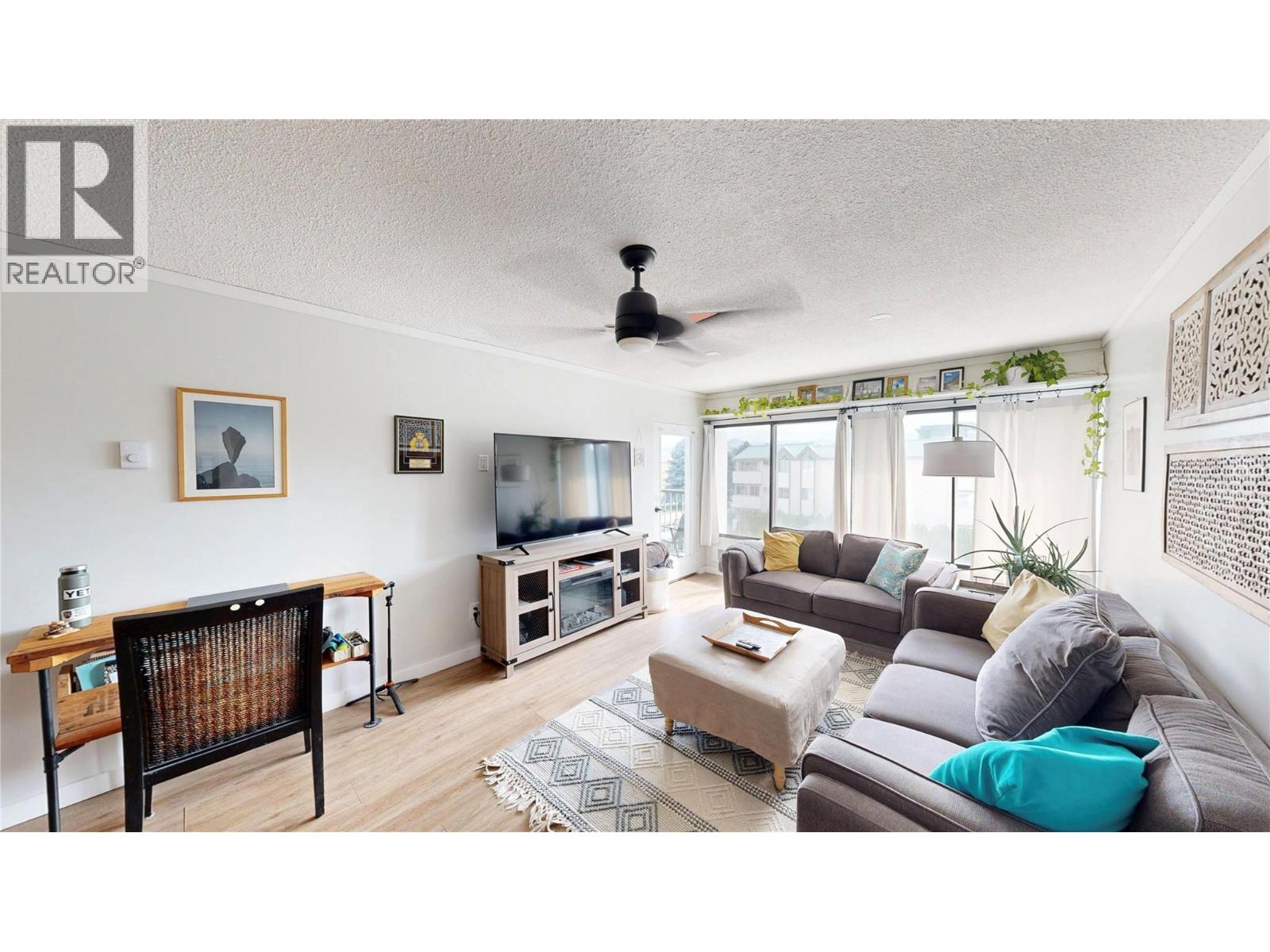 737 Leon Avenue Unit# 406