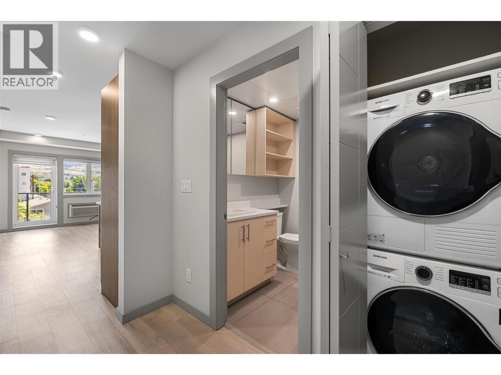 345 Dougall Road Unit# 325