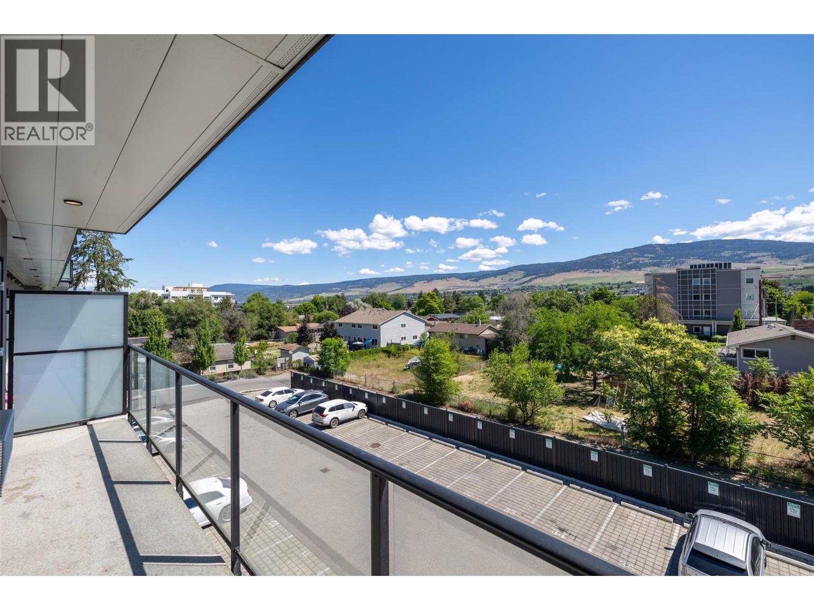 345 Dougall Road Unit# 325