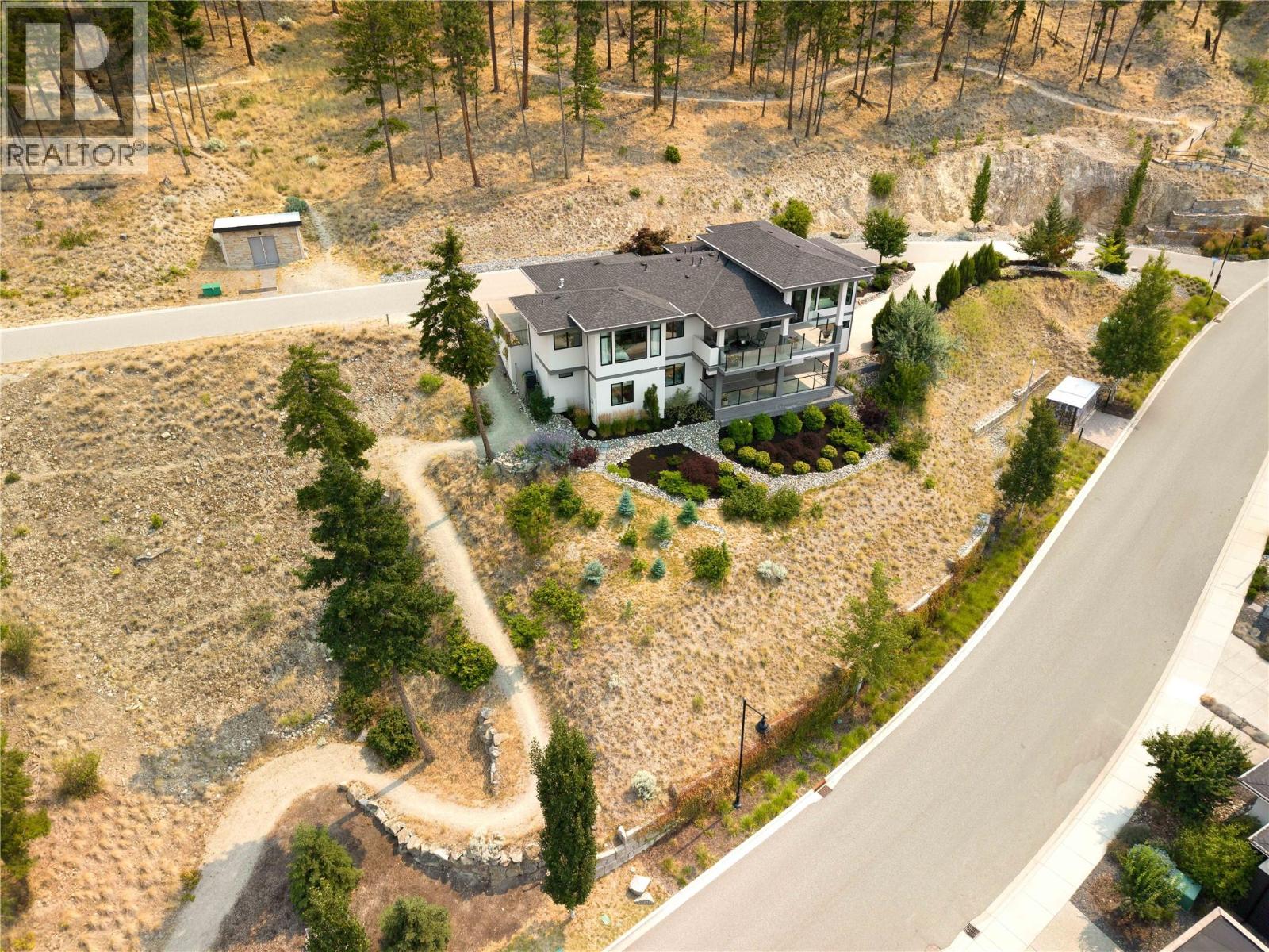 3320 Acacia Lane
