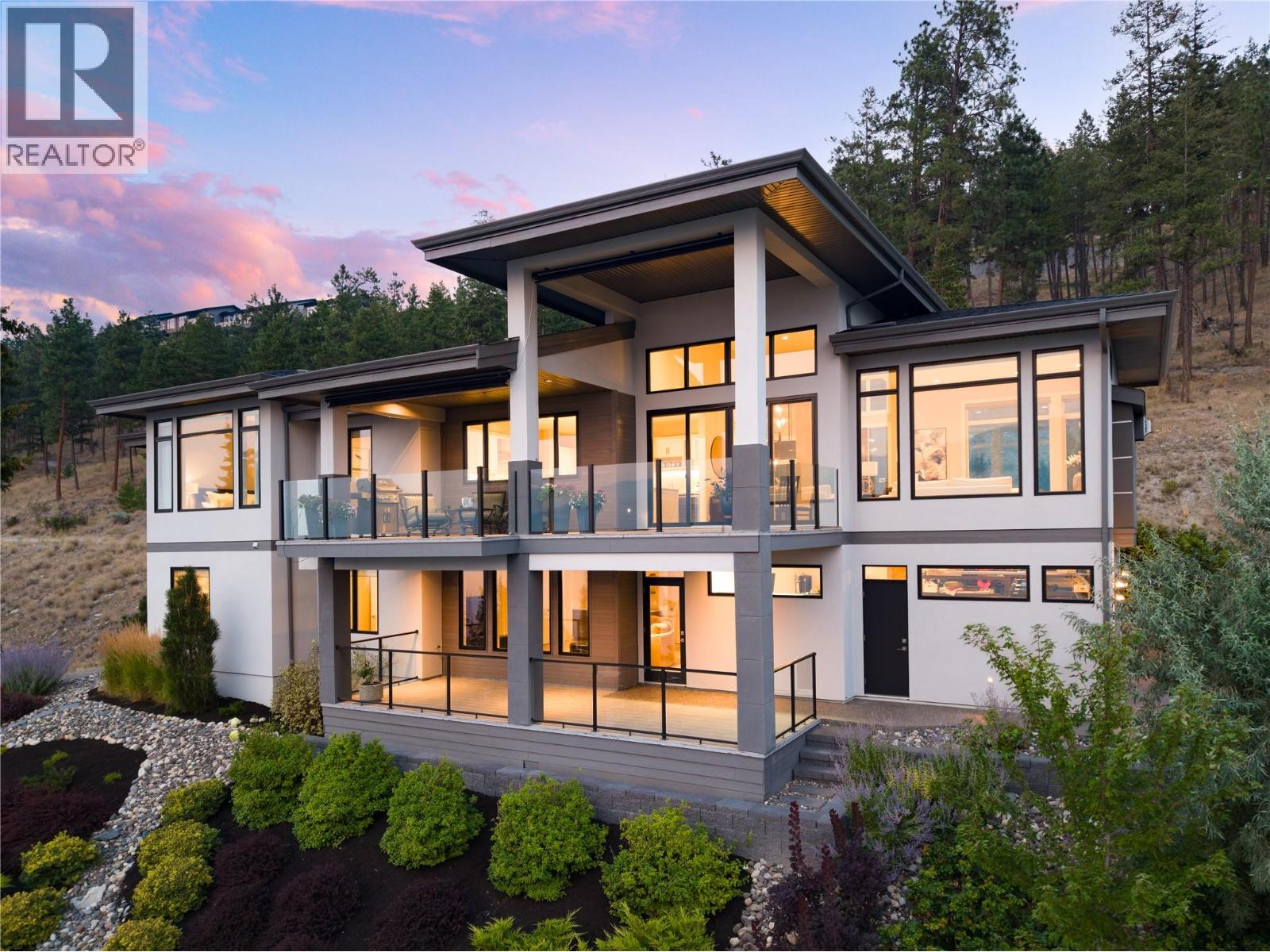 3320 Acacia Lane