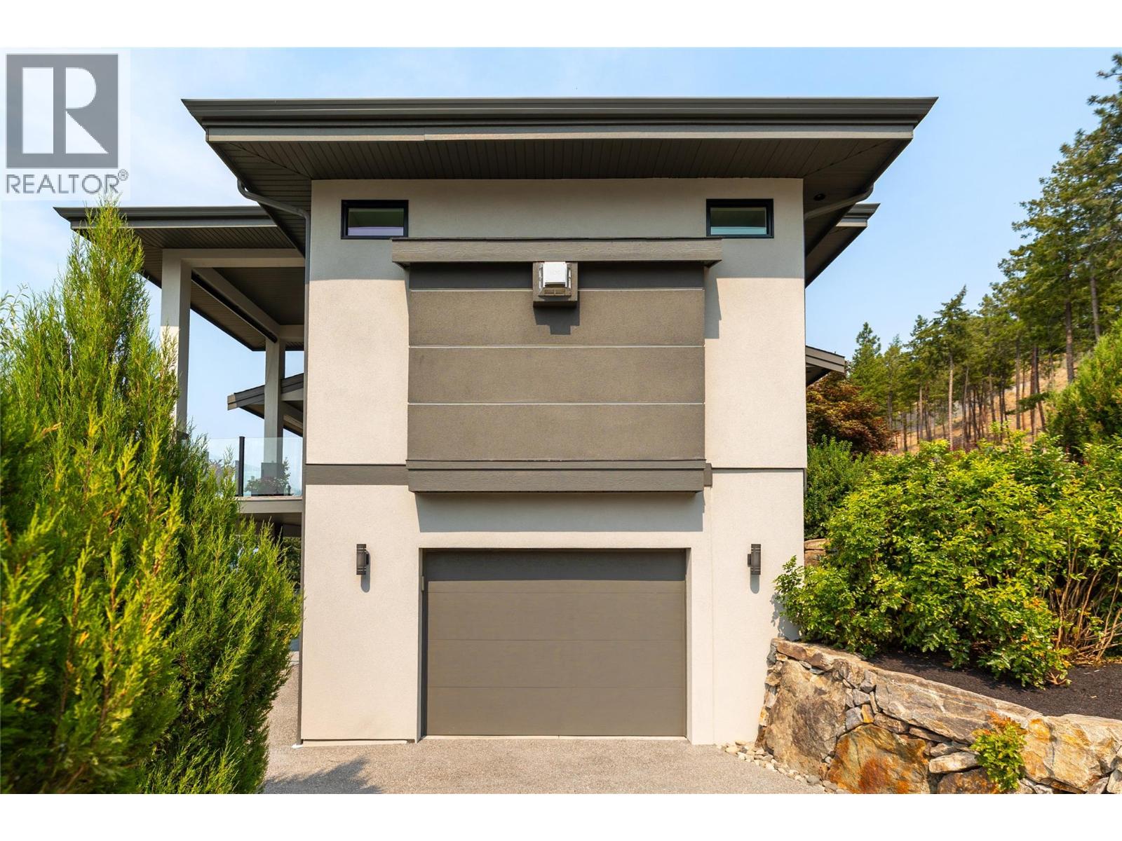 3320 Acacia Lane