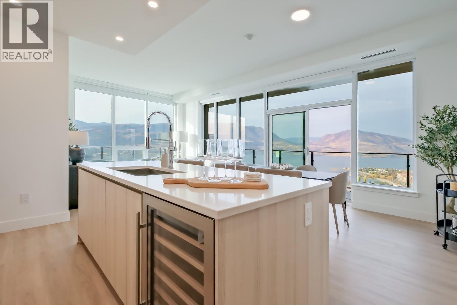 1626 Water Street Unit# 2802