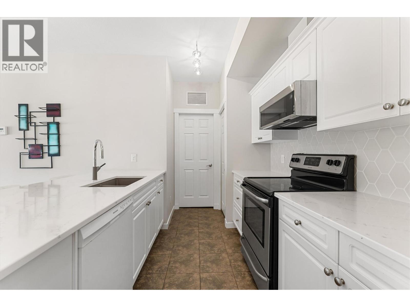 3550 Woodsdale Road Unit# 303