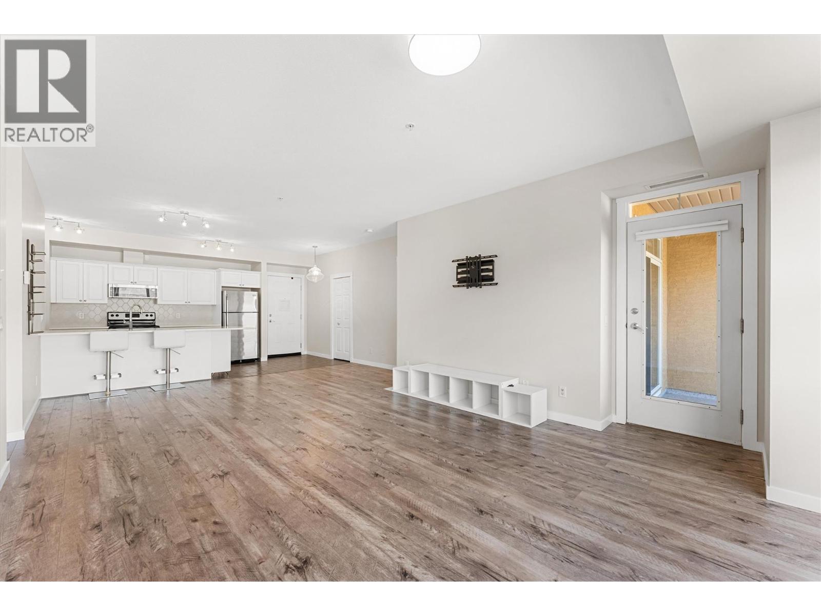 3550 Woodsdale Road Unit# 303