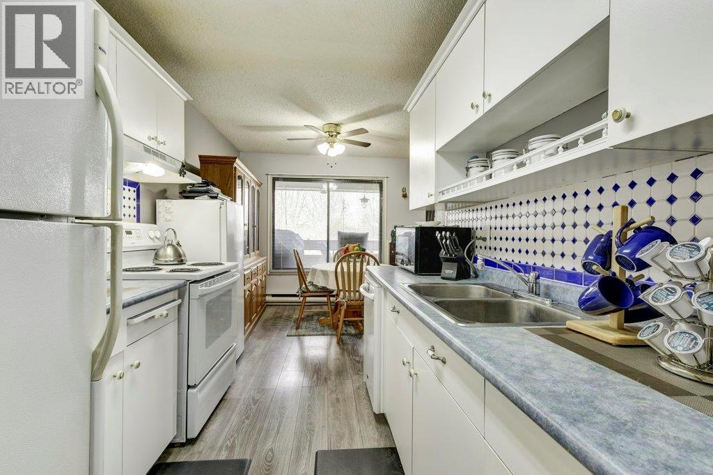 880 Badke Road Unit# 203C