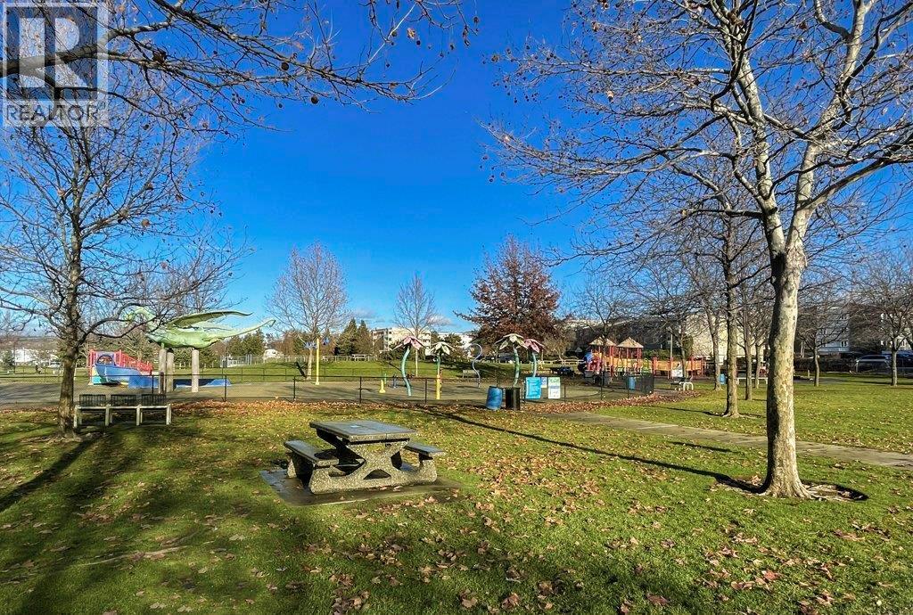 880 Badke Road Unit# 203C