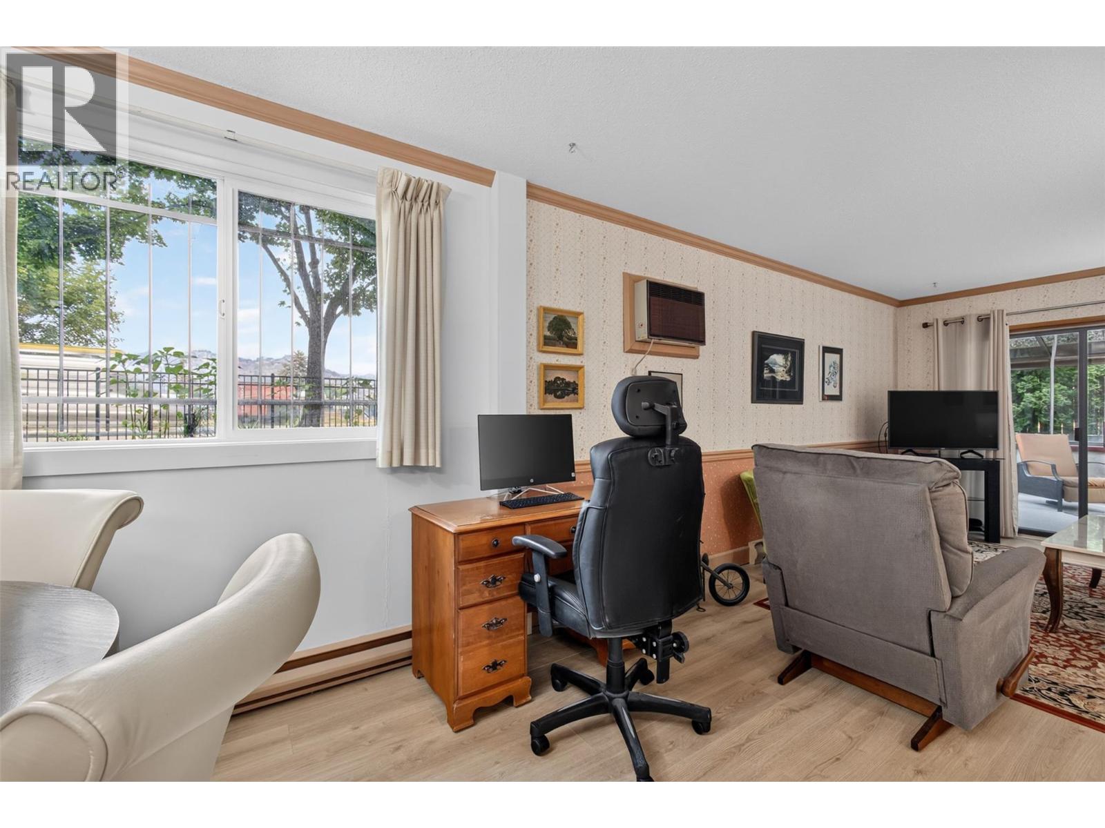 1229 Bernard Avenue Unit# 102