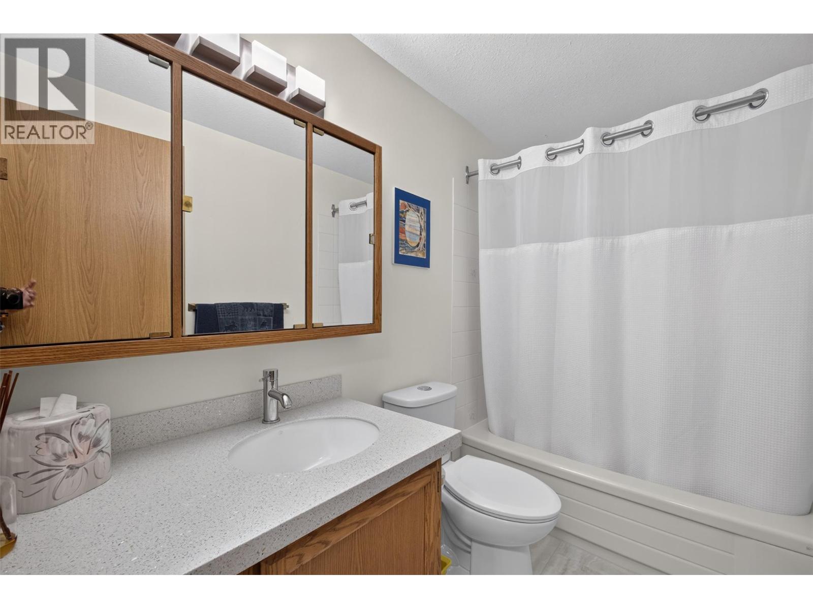 1229 Bernard Avenue Unit# 102