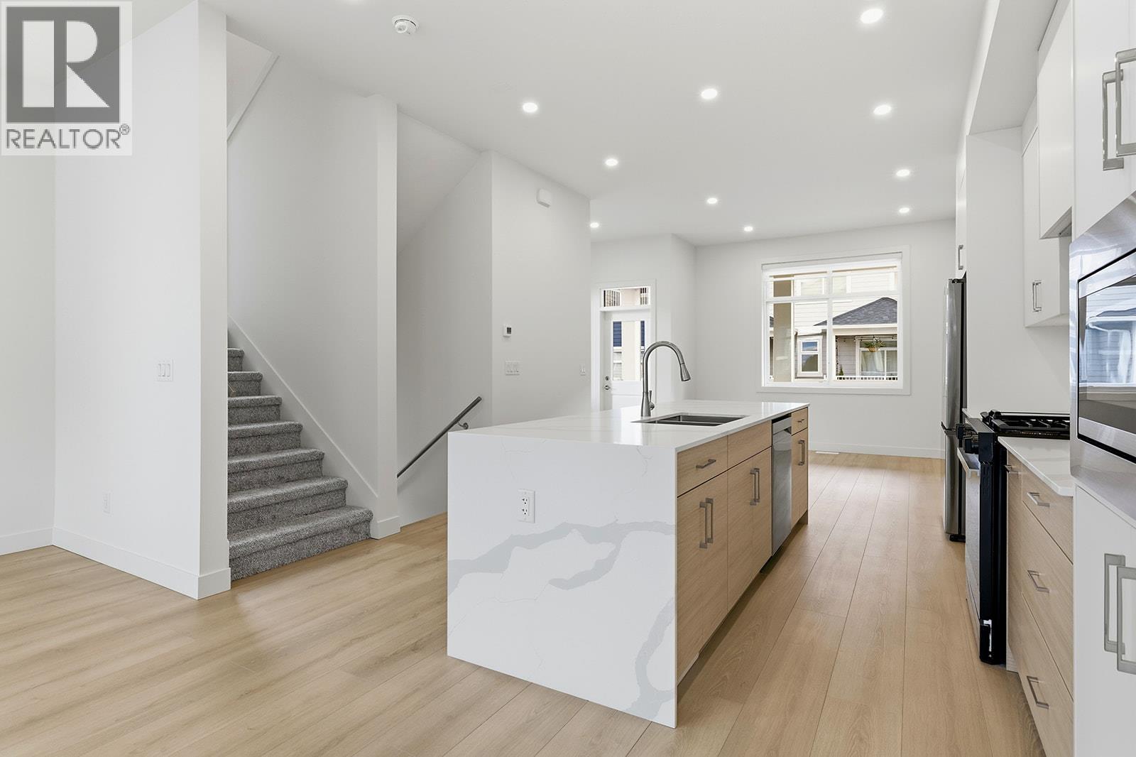 5300 Main Street Unit# 115