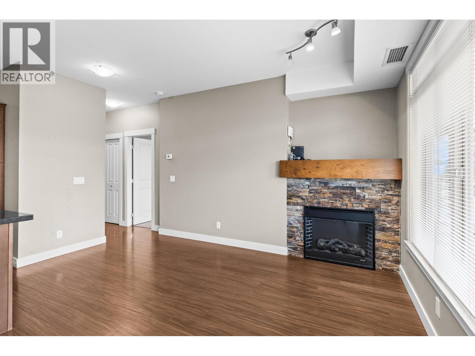 3533 Carrington Road Unit# 212