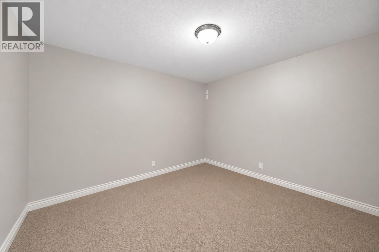 2615 Harvard Road