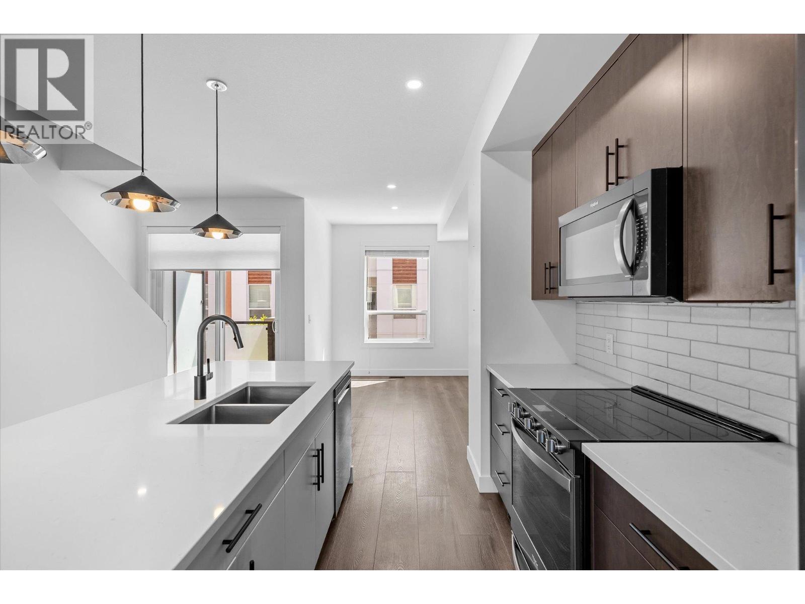 610 Academy Way Unit# 367