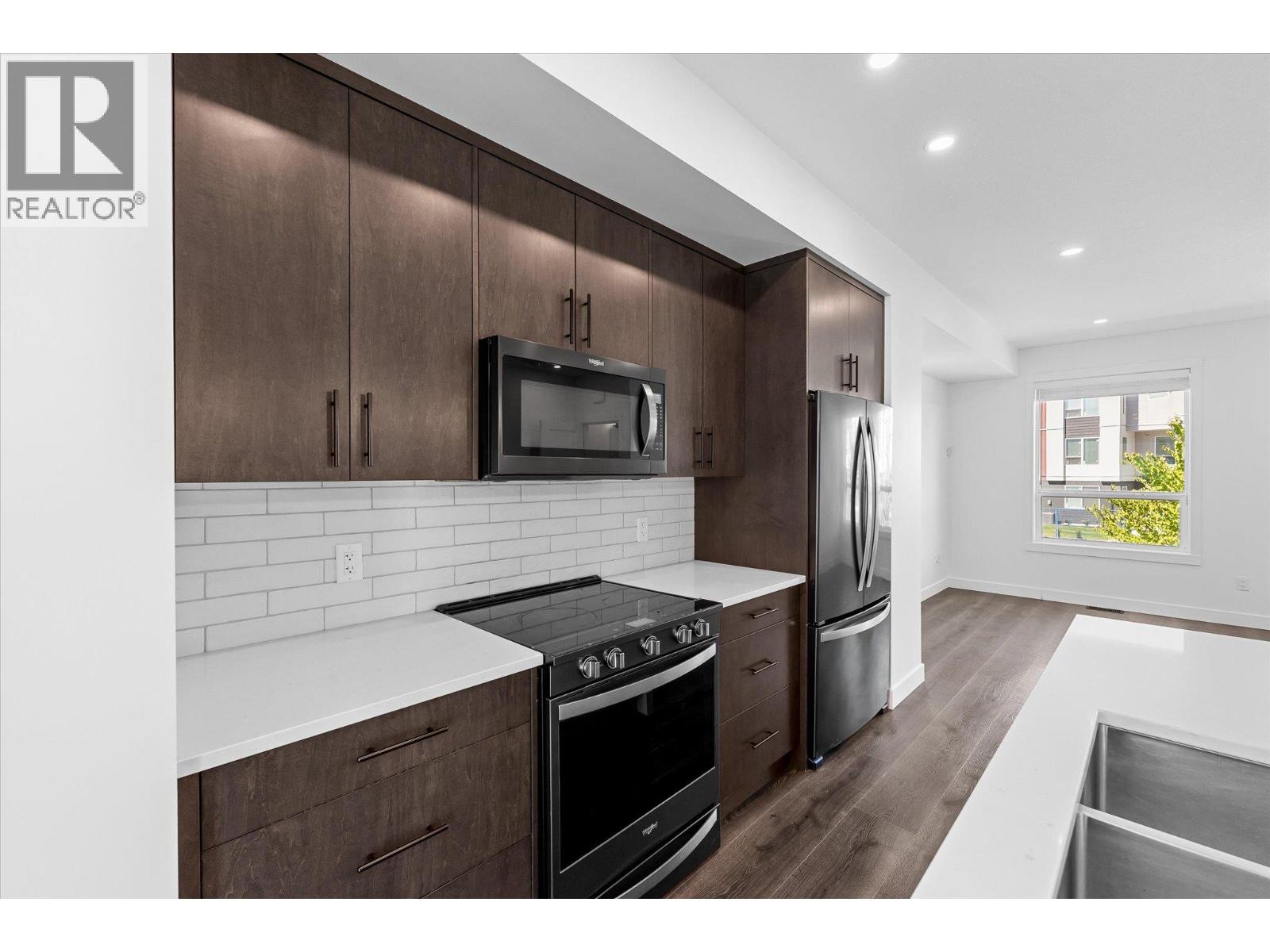 610 Academy Way Unit# 367