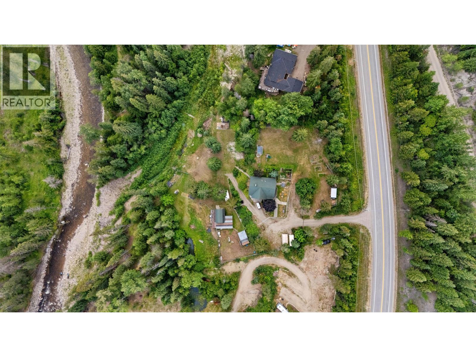 10737 Highway 33 E