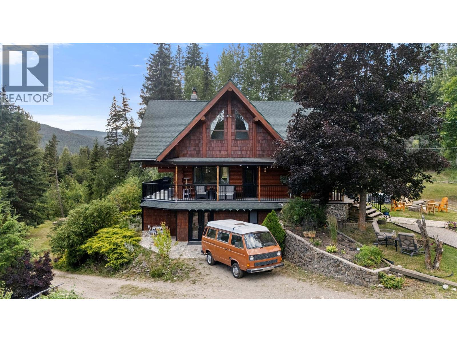 10737 Highway 33 E